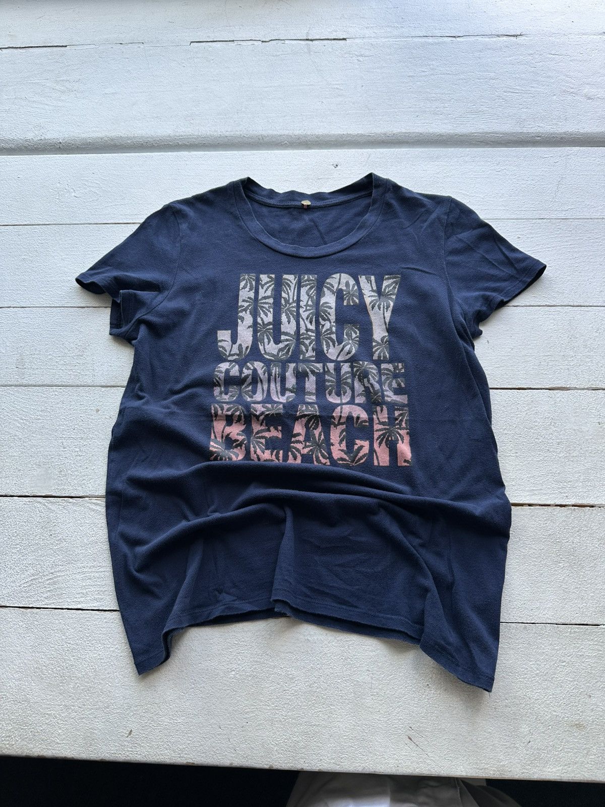 Juicy Couture 🚨Y2K JUICY COUTURE BEACH BIG LOGO TEE WOMEN AVANT GARDE Size L / US 10 / IT 46 - 1 Thumbnail