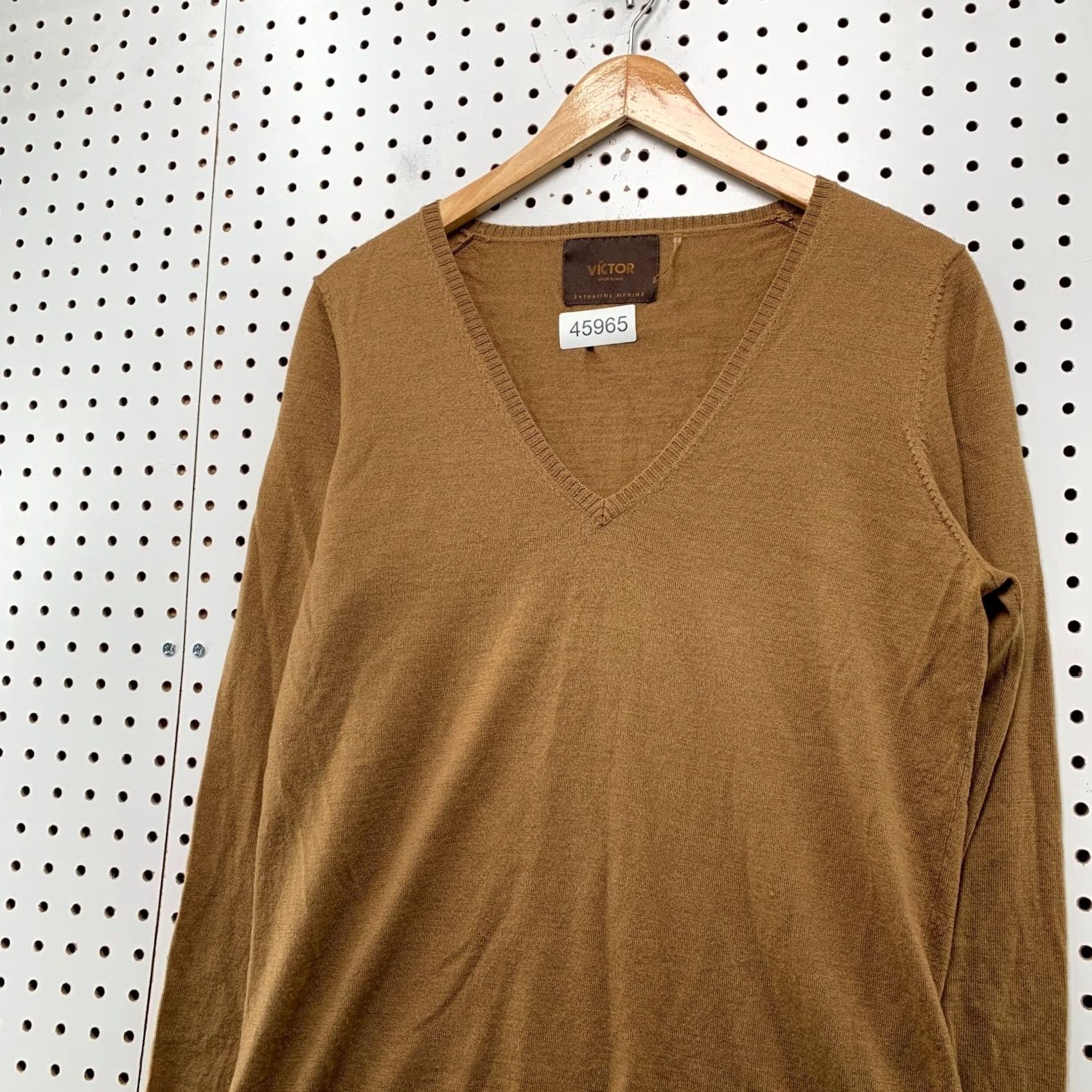 Vintage Victor Alfaro Merino Wool Sweater Womens M Brown V-Neck Extra Fine Merino Pullover Knit Wool Fall Winter Spring Boys? Size M / US 6-8 / IT 42-44 - 7 Thumbnail