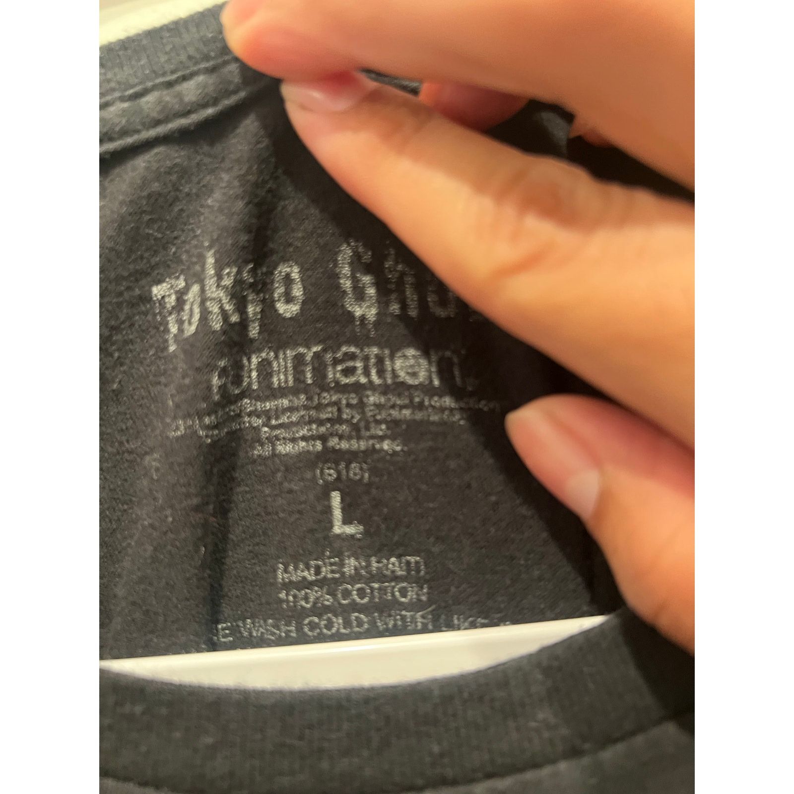 Hot Topic Tokyo Ghoul Touka s18 shirt Size US L / EU 52-54 / 3 - 3 Thumbnail