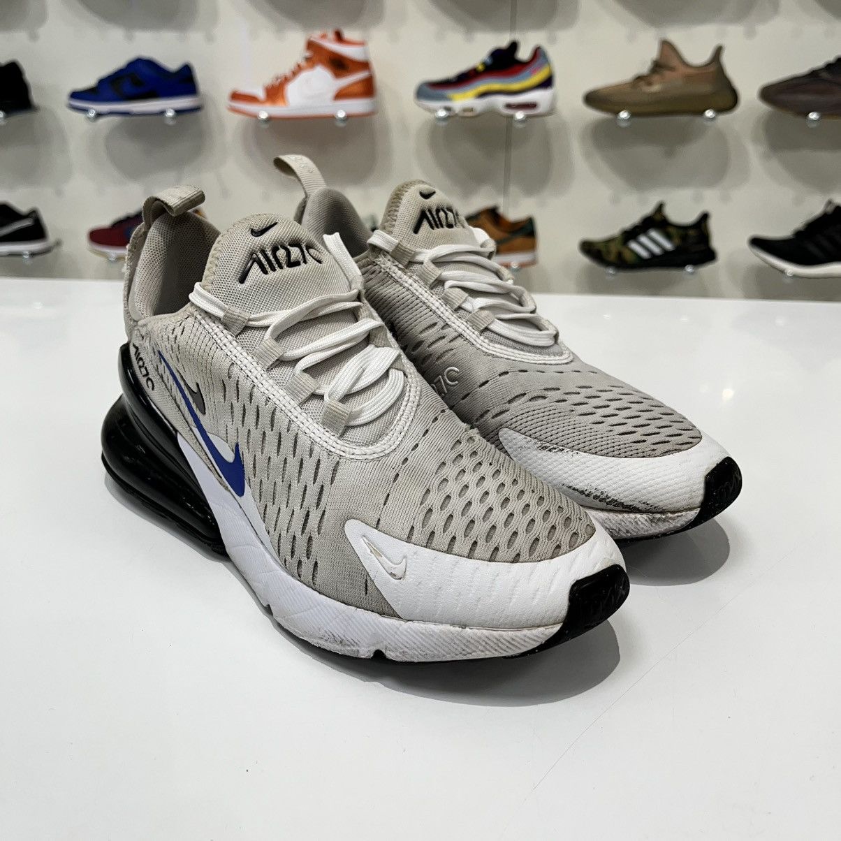 Nike Nike Air Max 270 White Black Hyper Royal (GS) Size US 5 / EU 37 - 7 Thumbnail