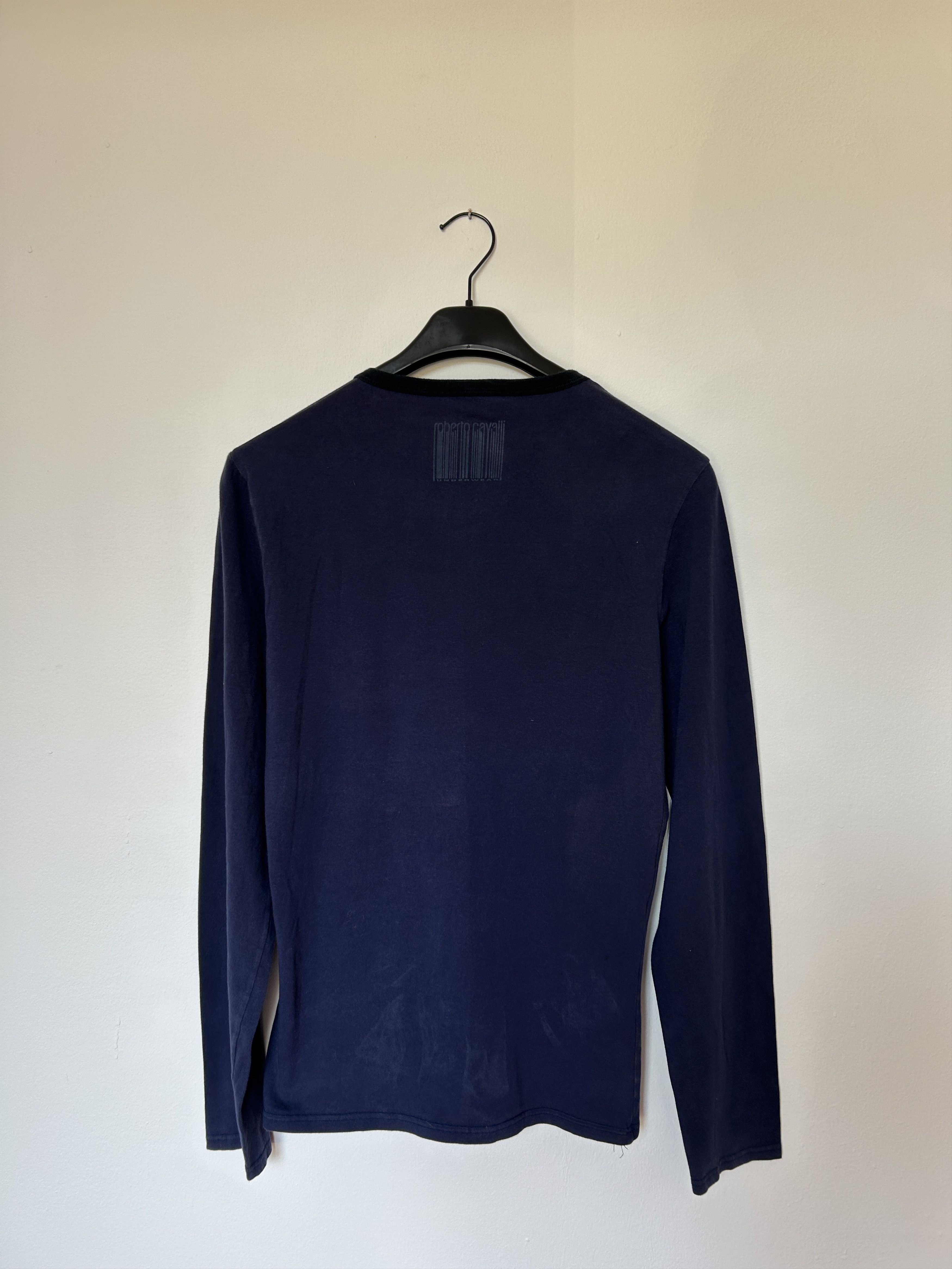 Roberto Cavalli Roberto Cavalli 3d Skull logo Longsleeve size L Size US L / EU 52-54 / 3 - 7 Thumbnail