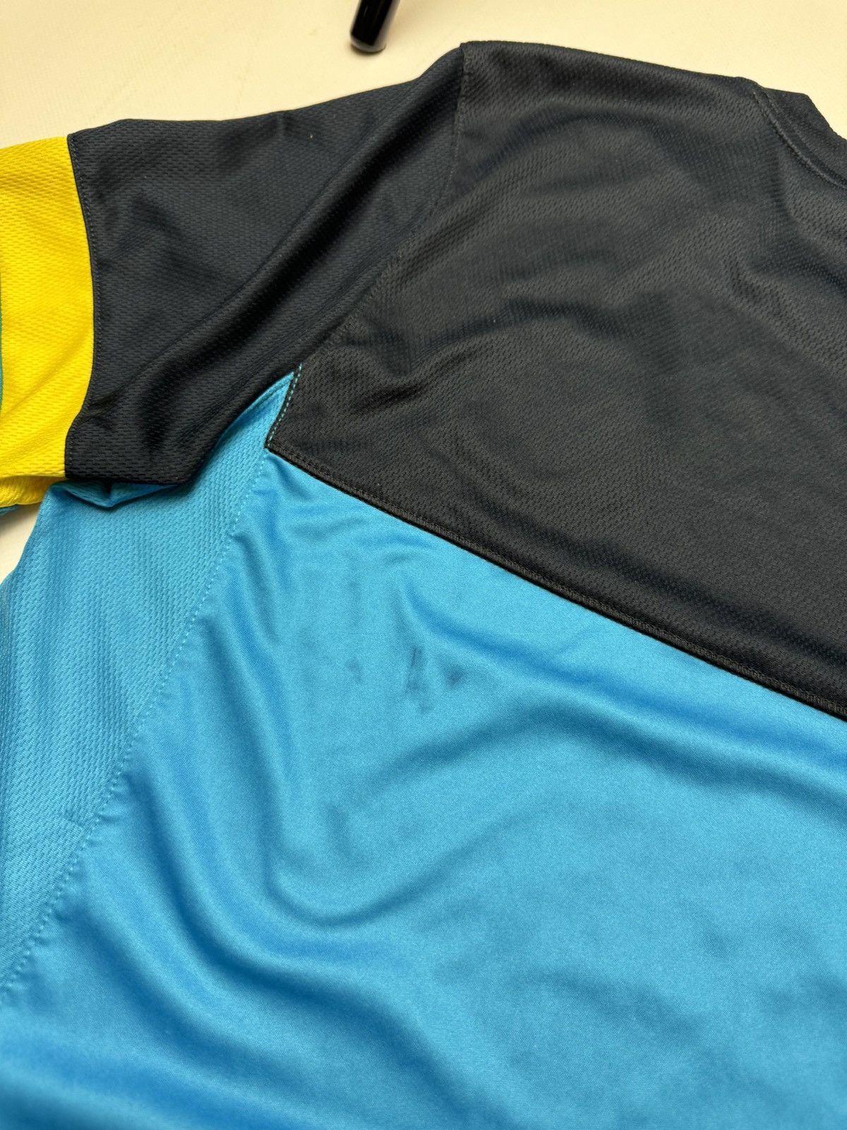 Nike Rare vintage Barcelona Nike soccer jersey y2k Size US M / EU 48-50 / 2 - 11 Thumbnail