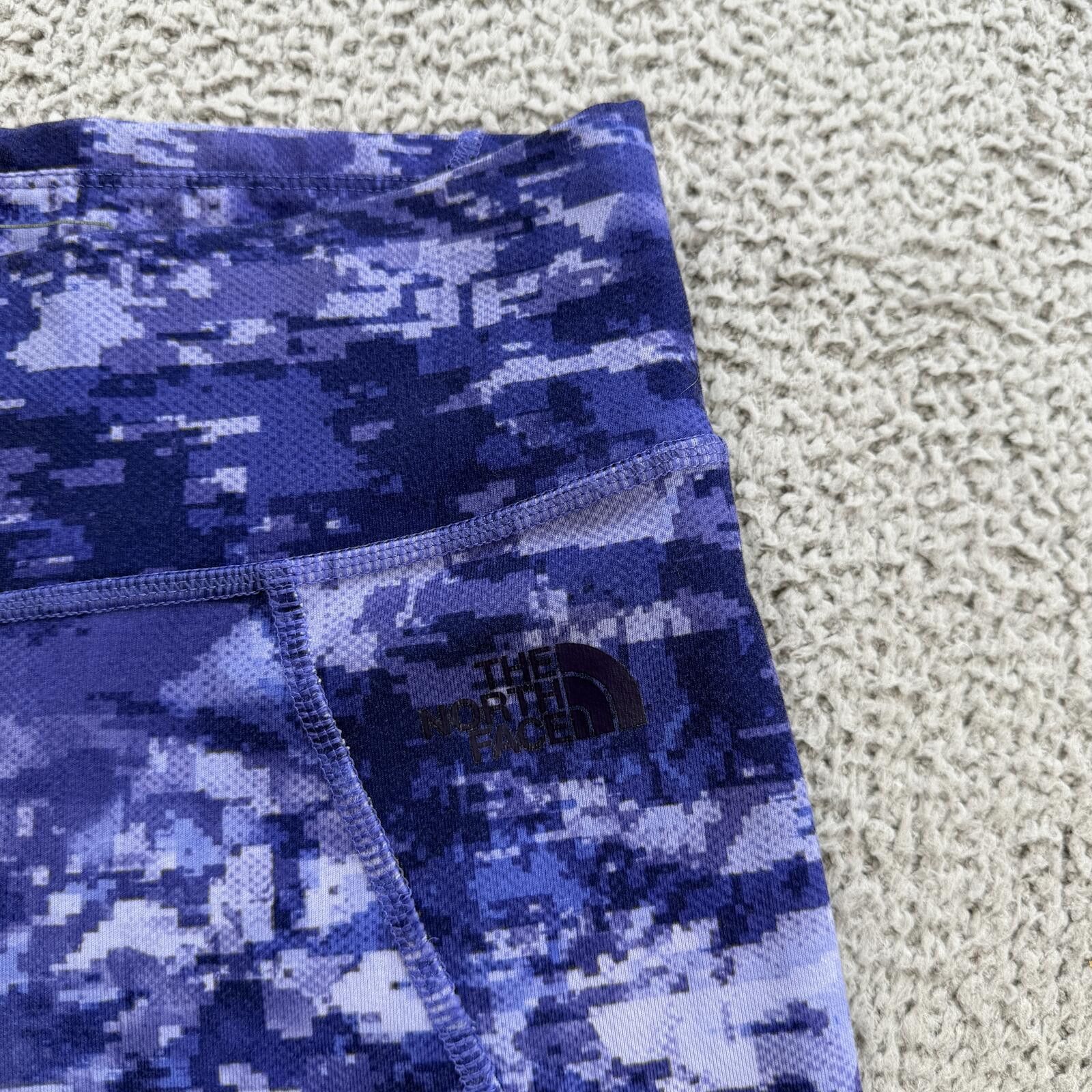 The North Face The North Face Purple Digital Camo Leggings Womens XS Pants Size 26" / US 2 / IT 38 - 5 Thumbnail