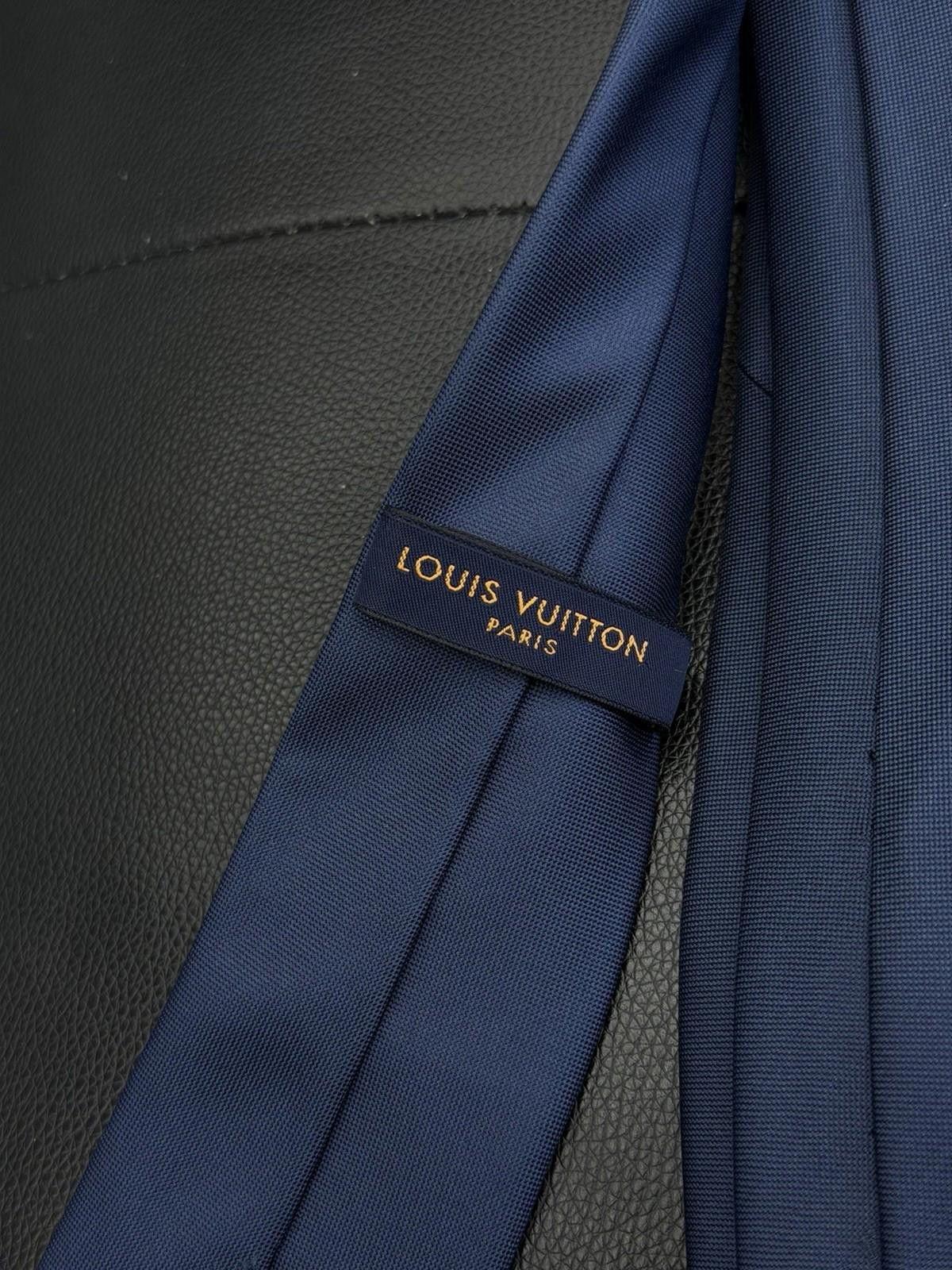 Louis Vuitton Louis Vuitton Tie Silk 100 % Authentic Monogram Tie , Blue Size ONE SIZE - 12 Thumbnail