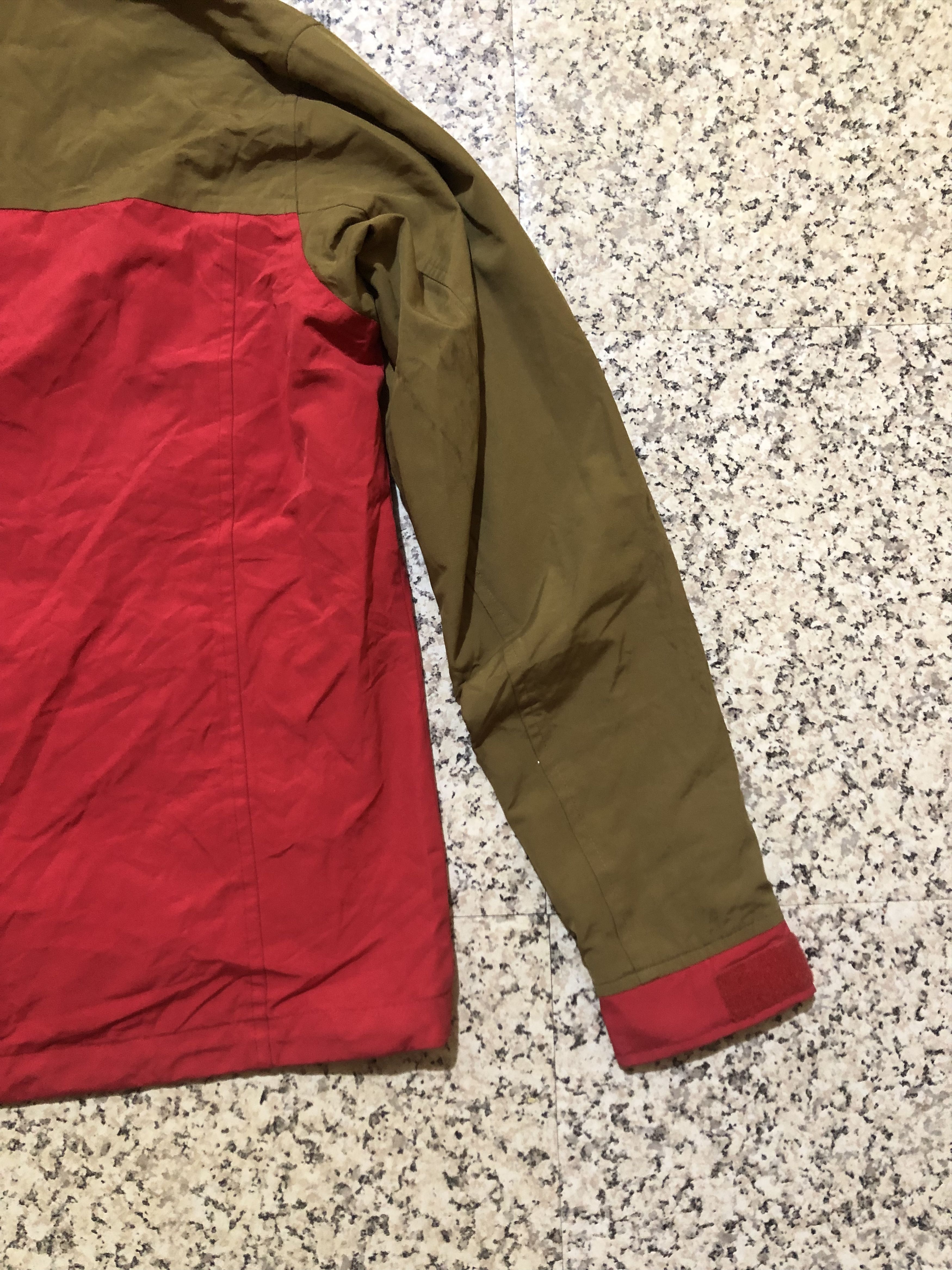 Salomon Salomon Mountain Sports Progression Technical Wind Jacket Size US S / EU 44-46 / 1 - 17 Thumbnail