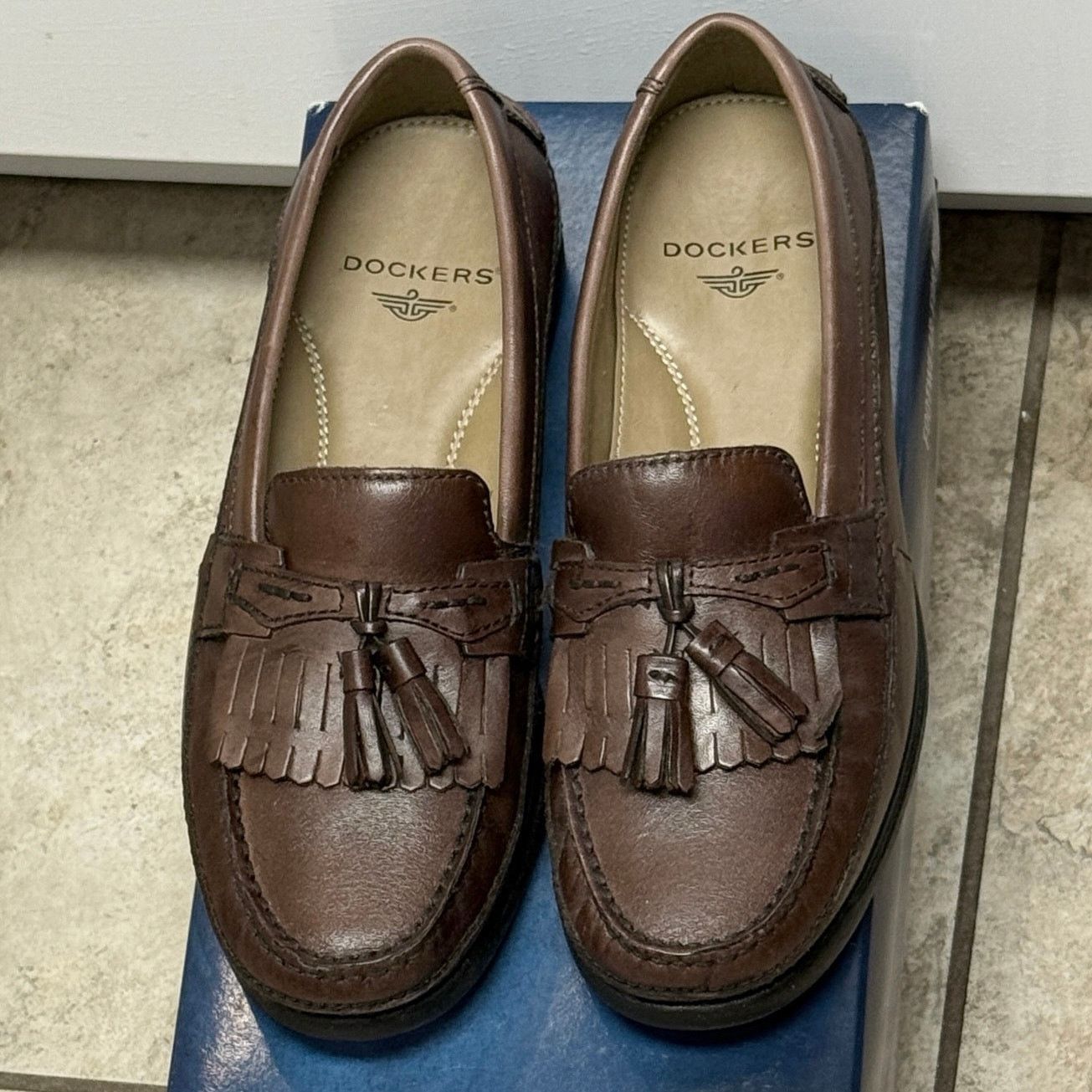 Dockers Dockers Sinclair Antique Brown men’s 8.5 Wide tassel loafers Size US 8.5 / EU 41-42 - 1 Thumbnail