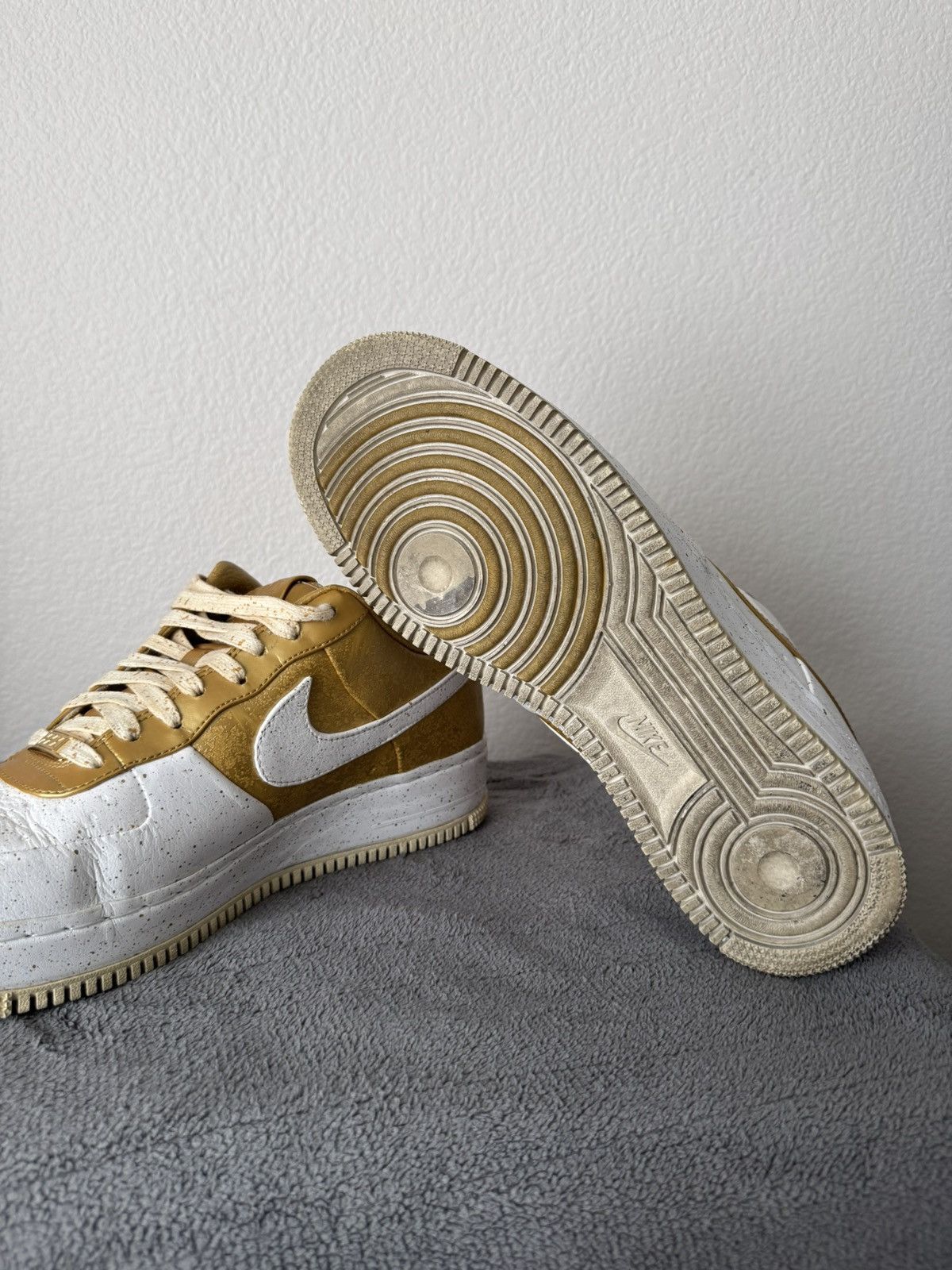 Nike Nike Air Force 1 Low “Gold Medal” Size US 11 / EU 44 - 3 Thumbnail