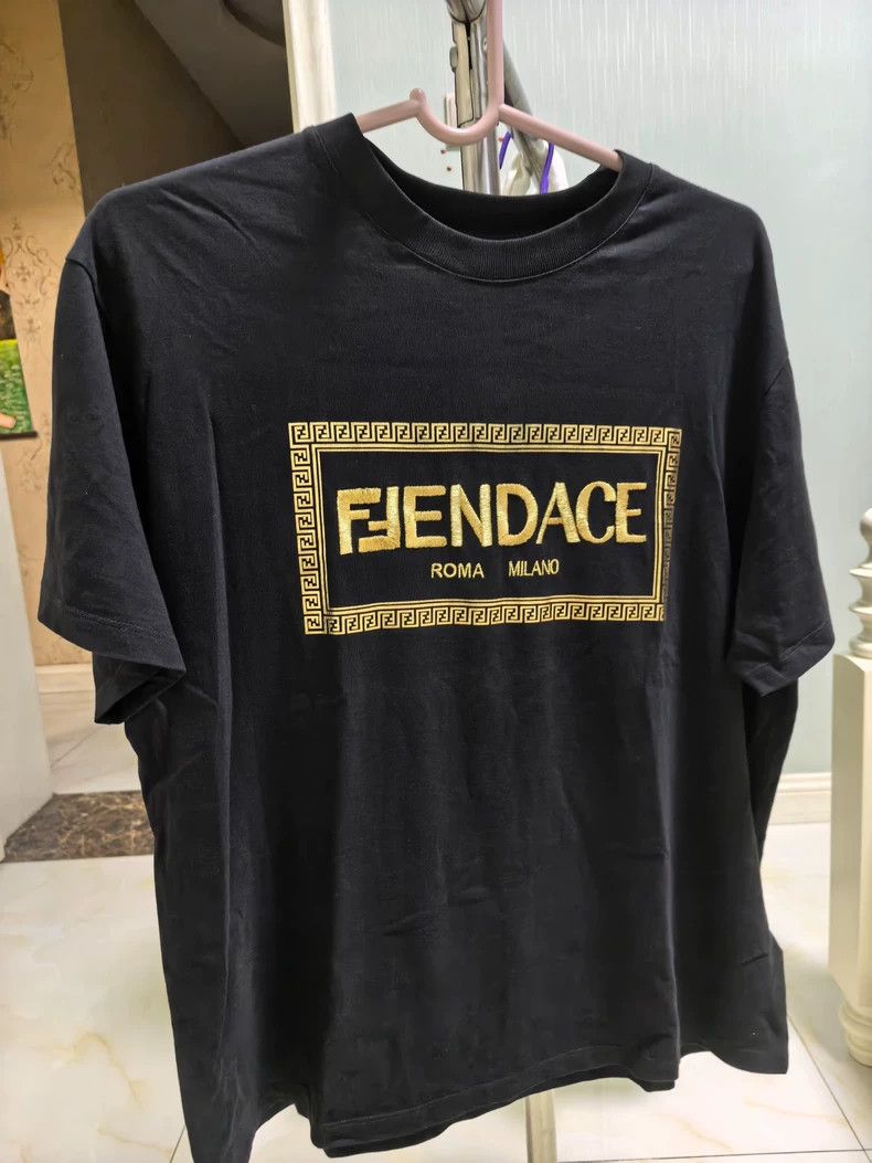 Versace Versace Black short sleeves Size US M / EU 48-50 / 2 - 1 Thumbnail