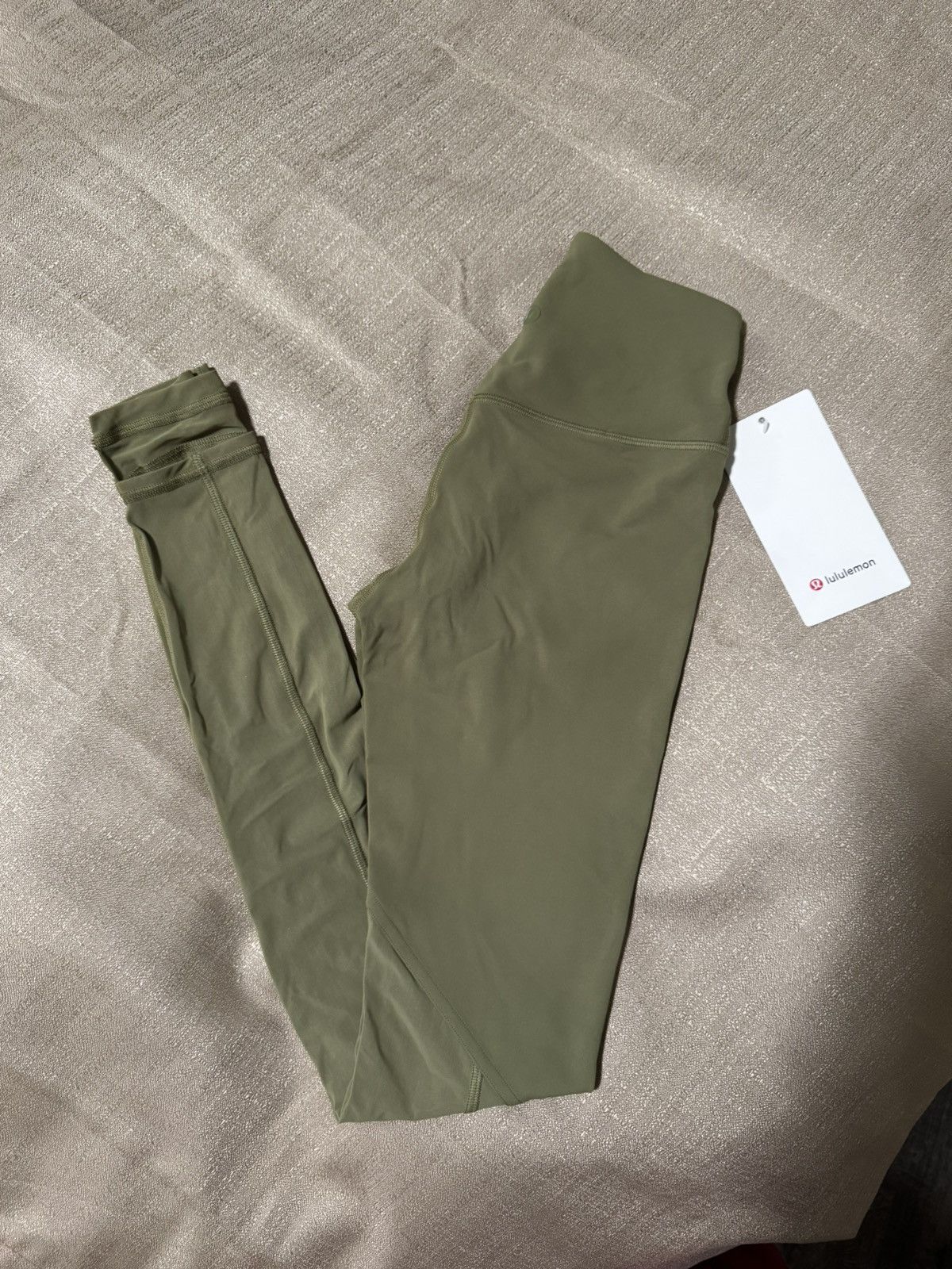 Lululemon Lululemon Leggings Nulu crisscross Size 26" / US 2 / IT 38 - 1 Thumbnail