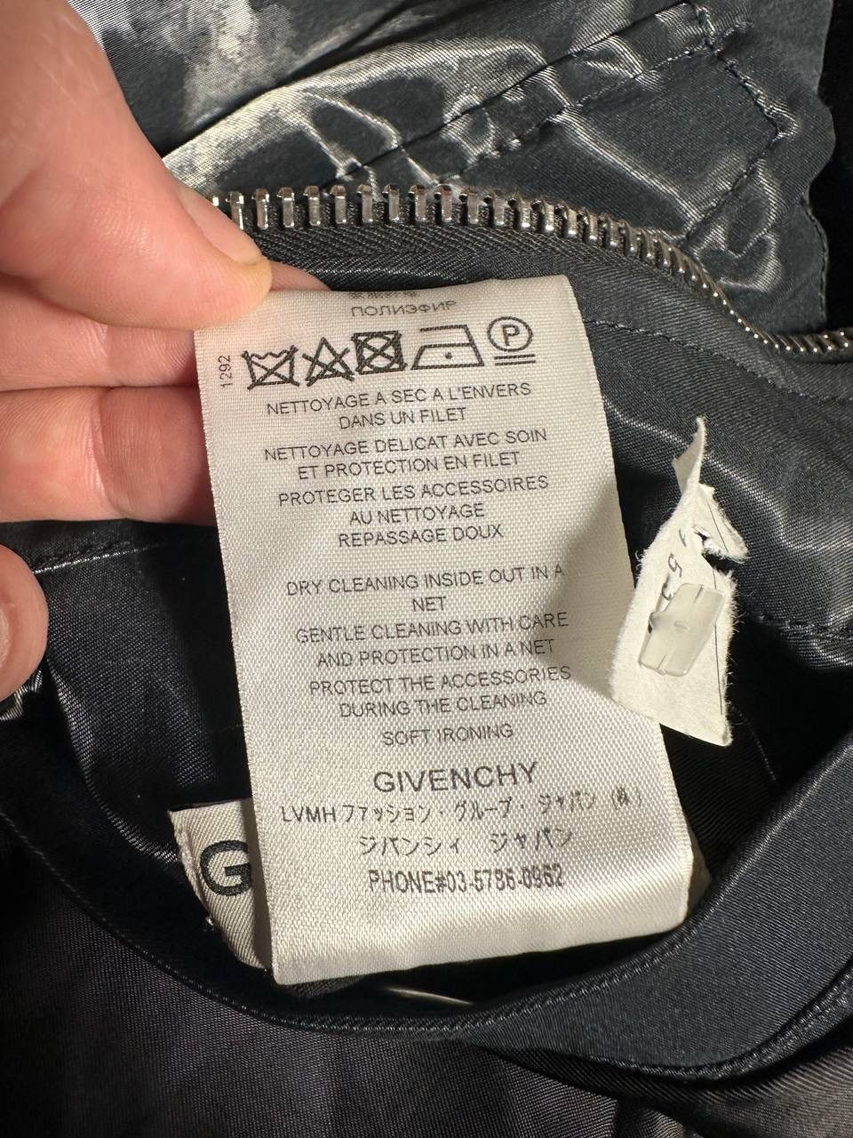 Givenchy Givenchy MA-1 Bomber “Liquid effect” Size 56 “XL” Size US XL / EU 56 / 4 - 12 Thumbnail