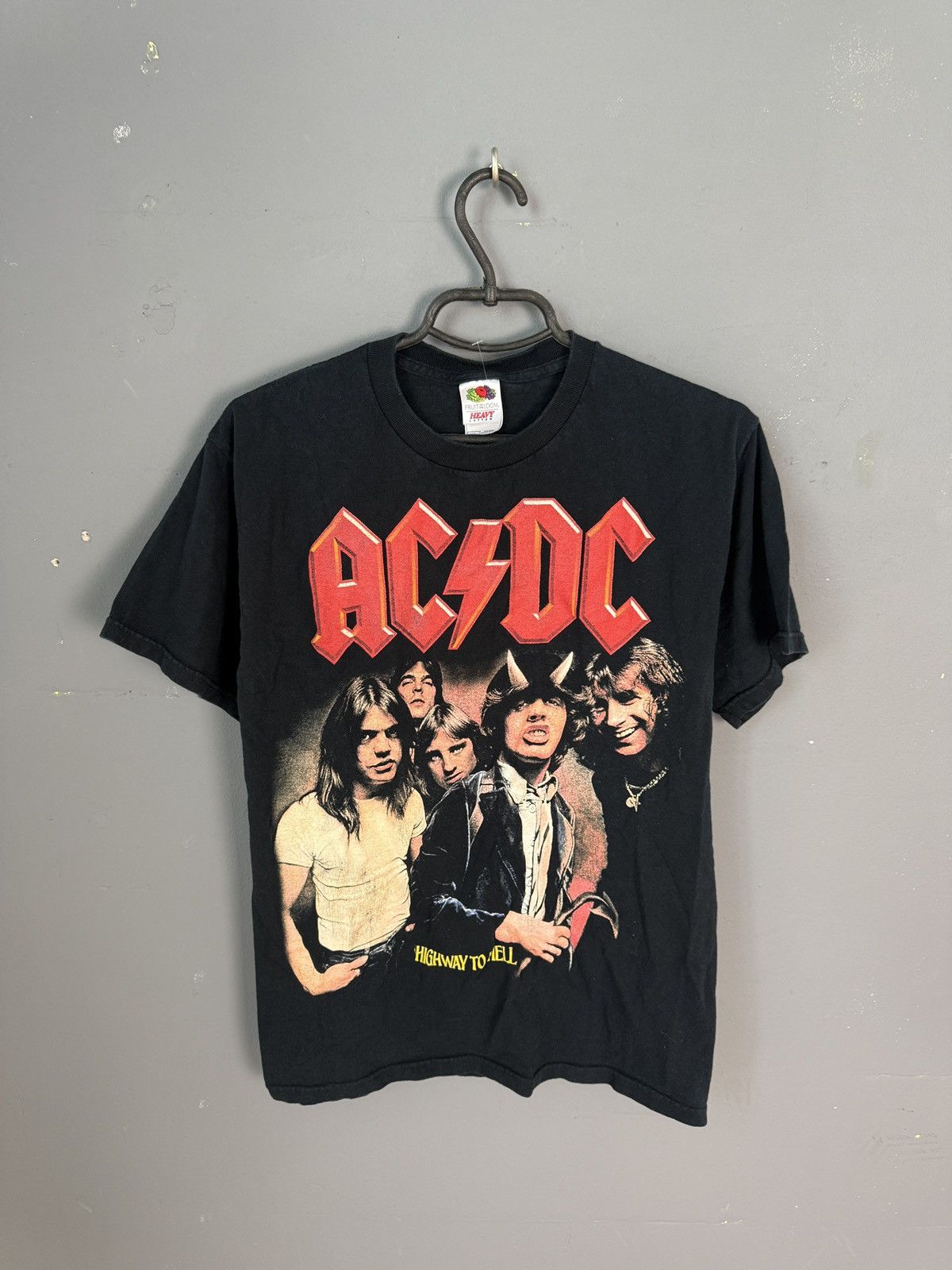 AC/DC Vintage Distressed 2005 ACDC band tee Size US M / EU 48-50 / 2 - 1 Thumbnail