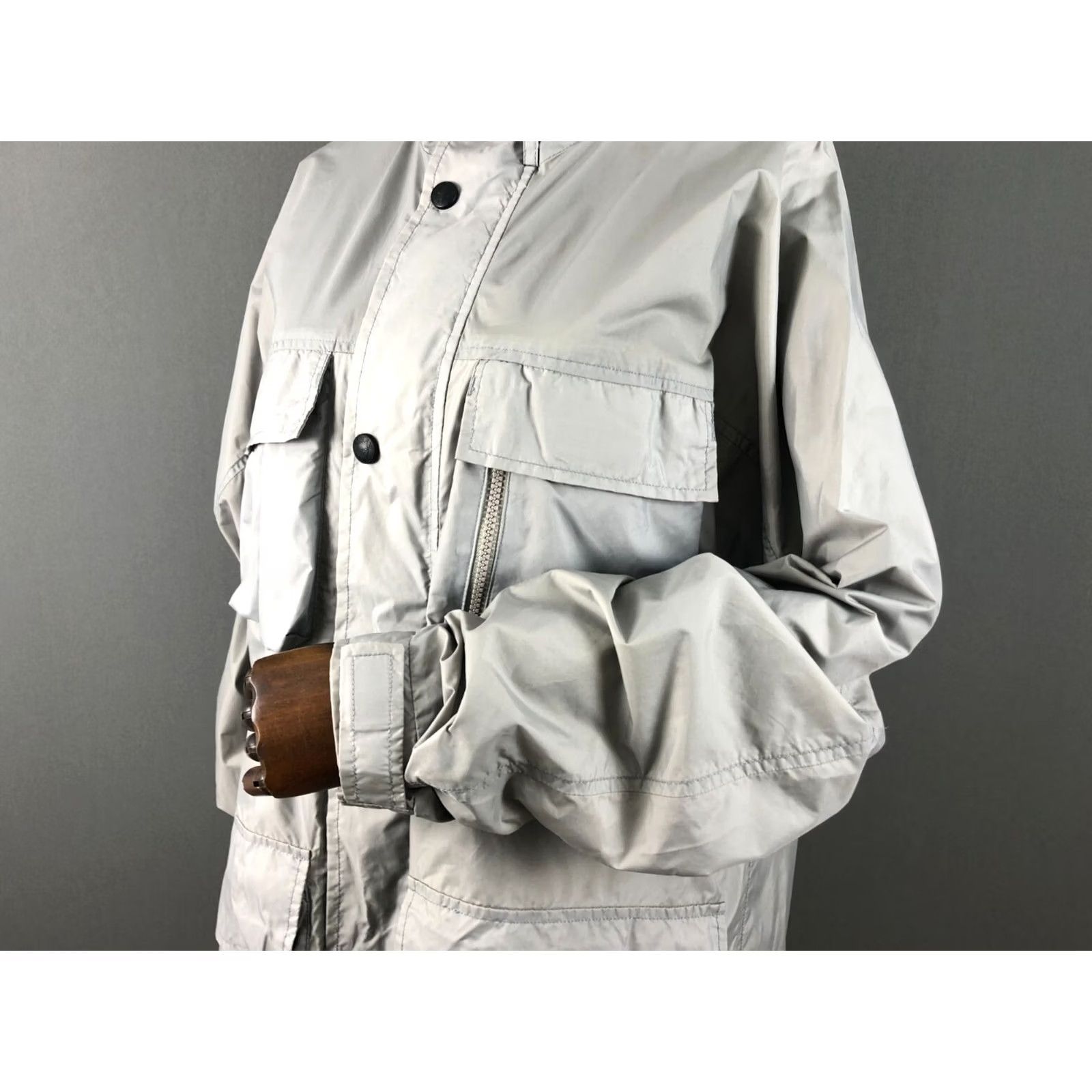 Vintage Armani Jeans Full Zip Windbreaker Jacket Polyamide Women Gray Size 42" / US 20 - 6 Thumbnail