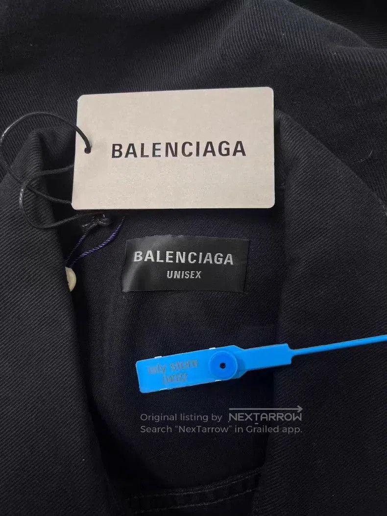 Balenciaga Balenciaga Letter Logo Print Single-Breasted Long Sleeve D Size US S / EU 44-46 / 1 - 5 Thumbnail