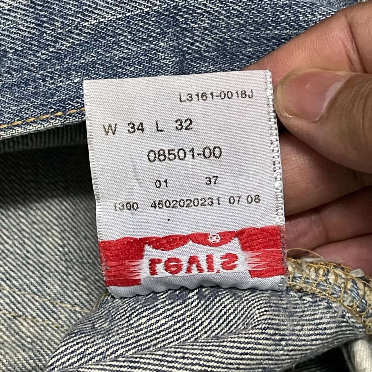Levi's Vintage Levis 501 Distressed Denim Straight Leg Button Fly Size US 34 / EU 50 - 10 Thumbnail