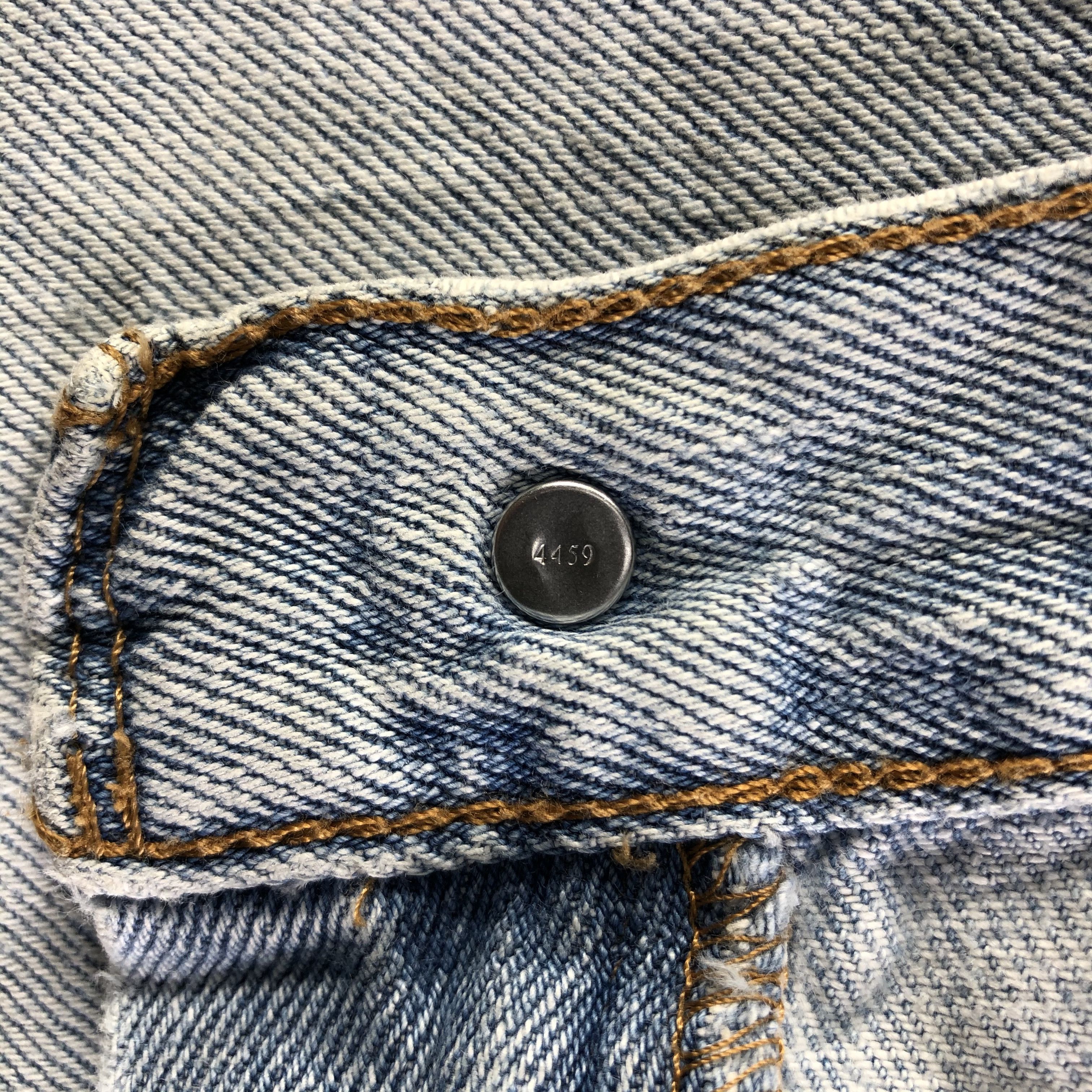 Levi's Vintage Light Wash Levis 505 Jeans-J4253 Size US 40 / EU 56 - 10 Thumbnail