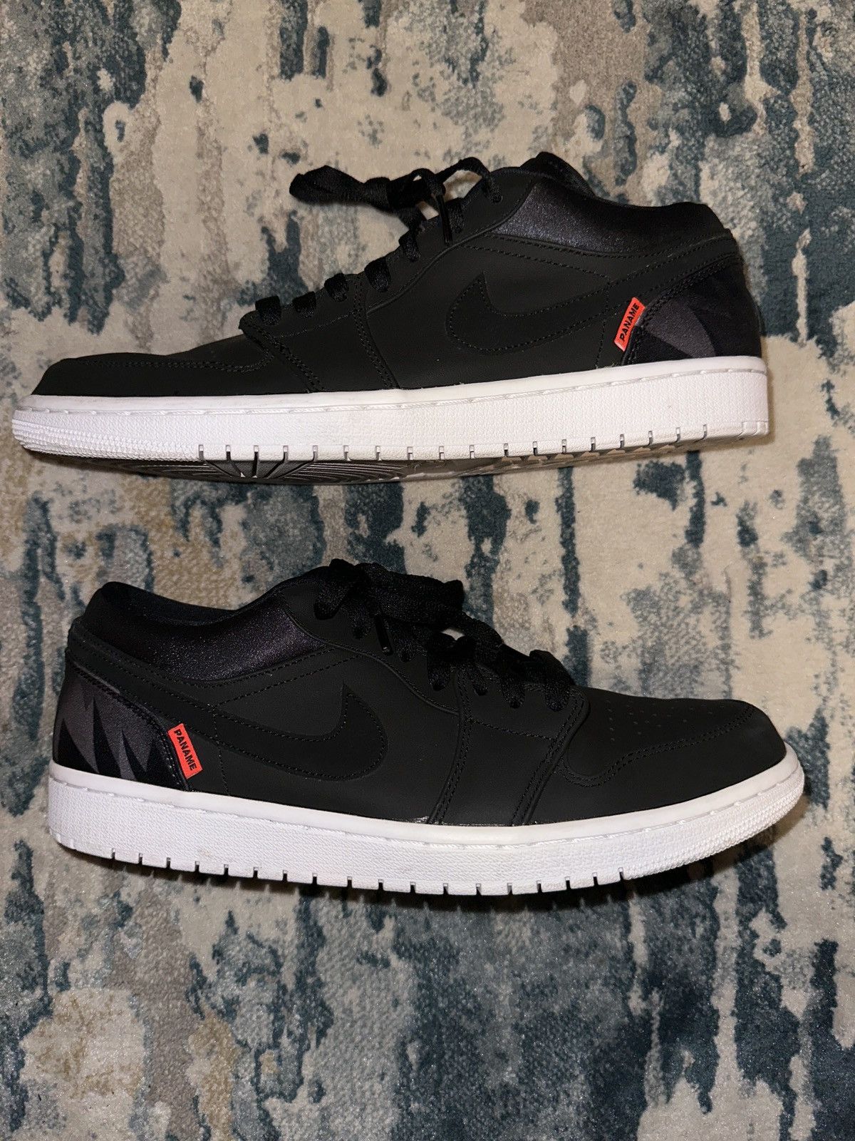 Jordan Brand Air Jordan 1 Low Size US 11 / EU 44 - 1 Thumbnail