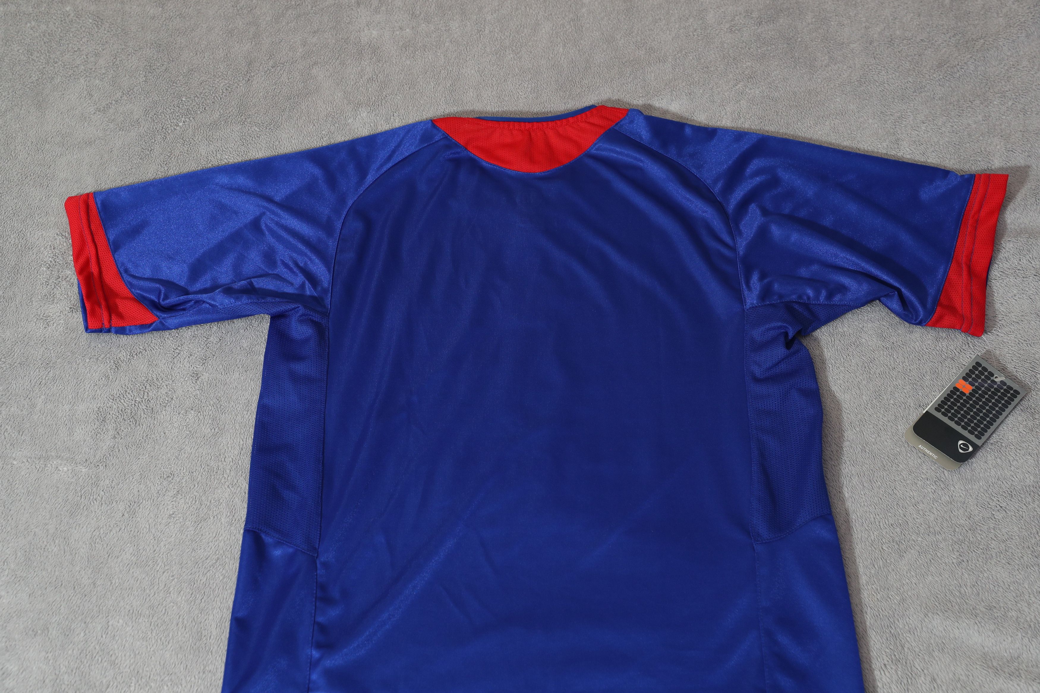 Nike Manchester United 2004/06 Away Soccer Jersey (M) Size US M / EU 48-50 / 2 - 11 Thumbnail