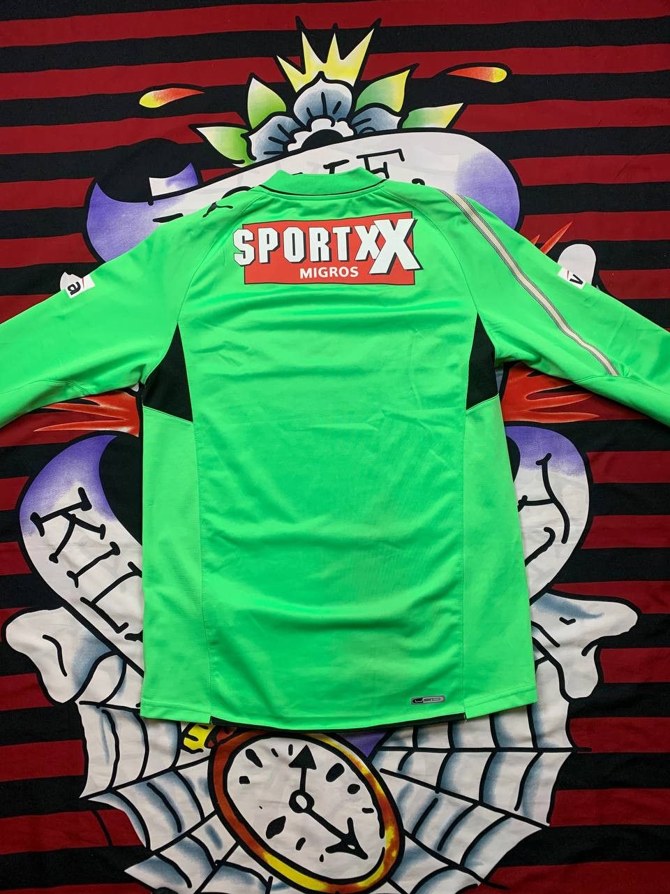 Puma BSC Young Boys 08/10 Away Football longsleeve jersey Size M Size US M / EU 48-50 / 2 - 5 Thumbnail