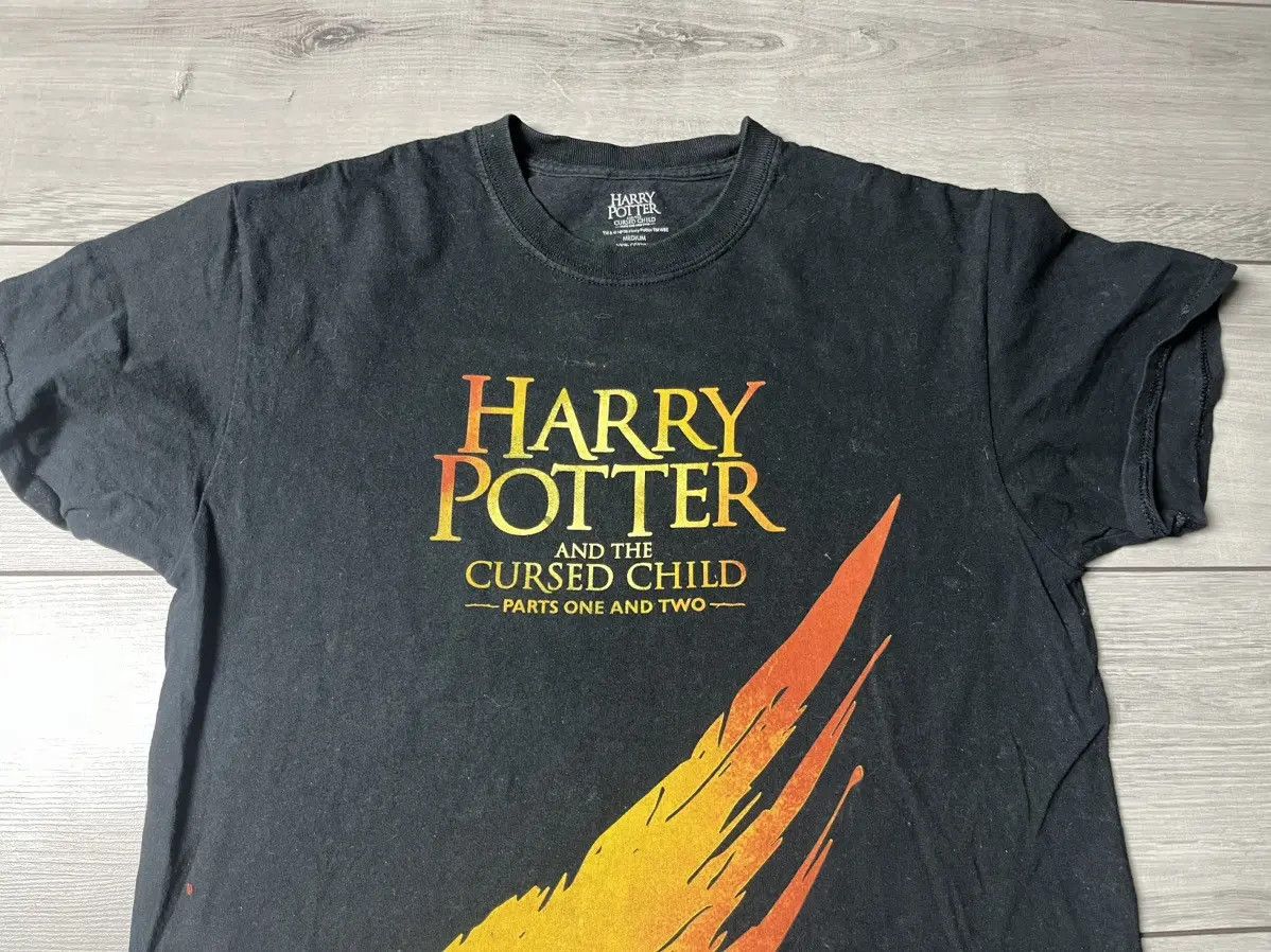 Band Tees Movie Harry Potter and the cursed child Tshirt size Medium Size US M / EU 48-50 / 2 - 3 Thumbnail