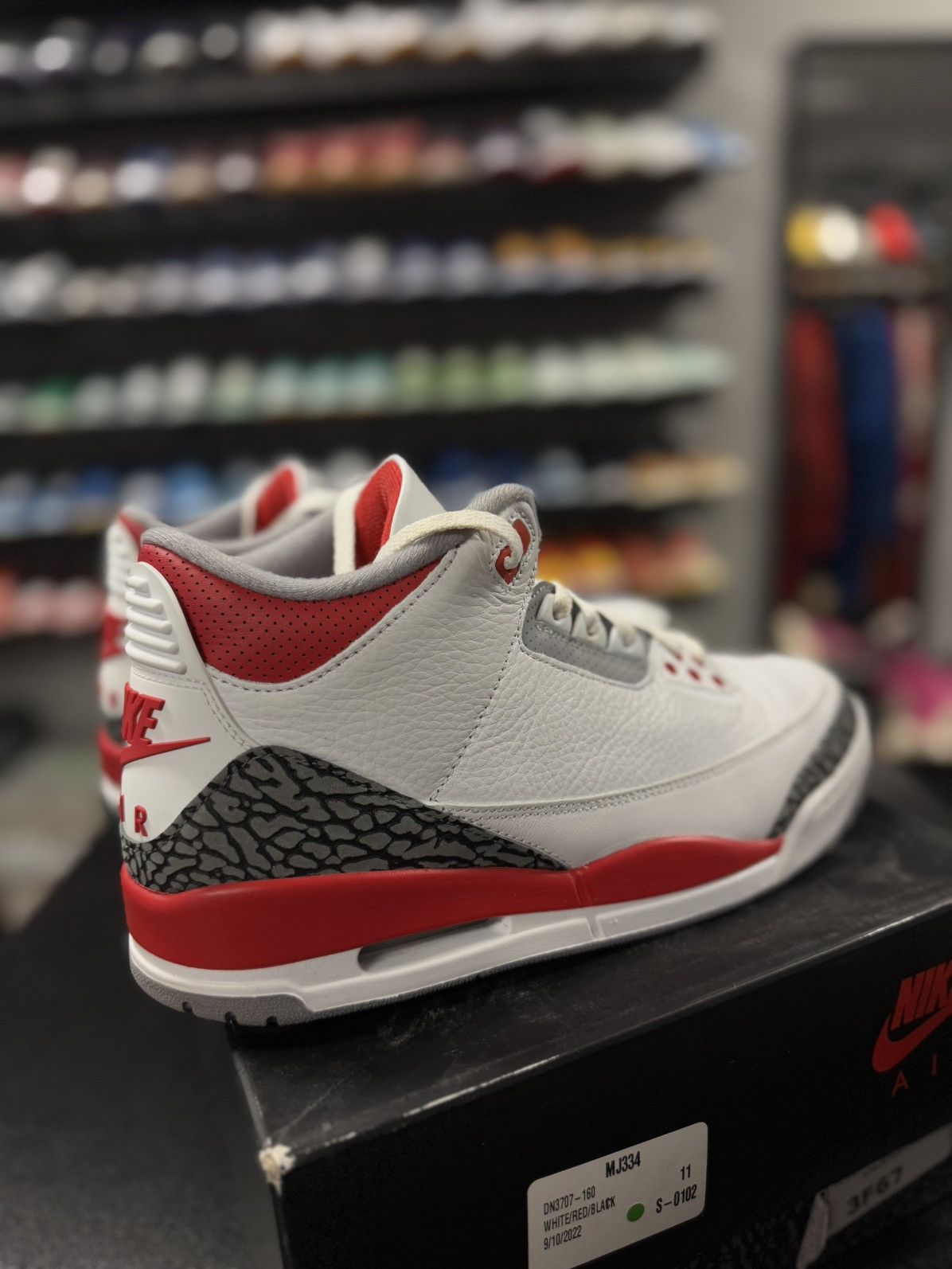 Jordan Brand × Nike Jordan 3 Fire Red Size 11 (DN3707-160) 🧼 W/ BOX Size US 11 / EU 44 - 2 Thumbnail