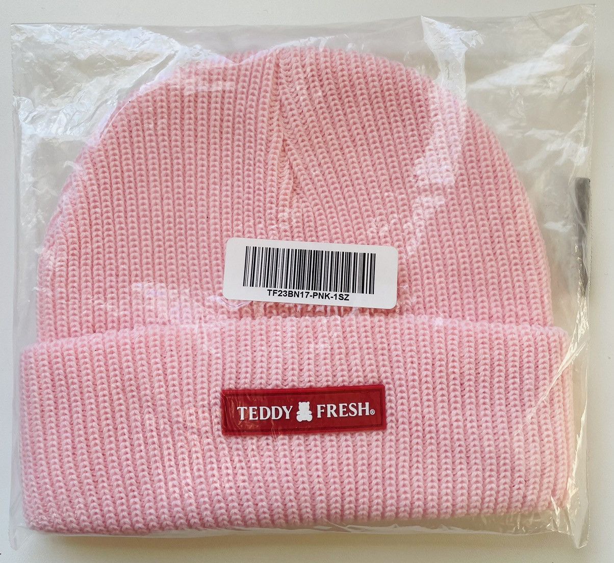 Teddy Fresh CLASSIC RUBBER PATCH BEANIE PINK Size ONE SIZE - 1 Thumbnail