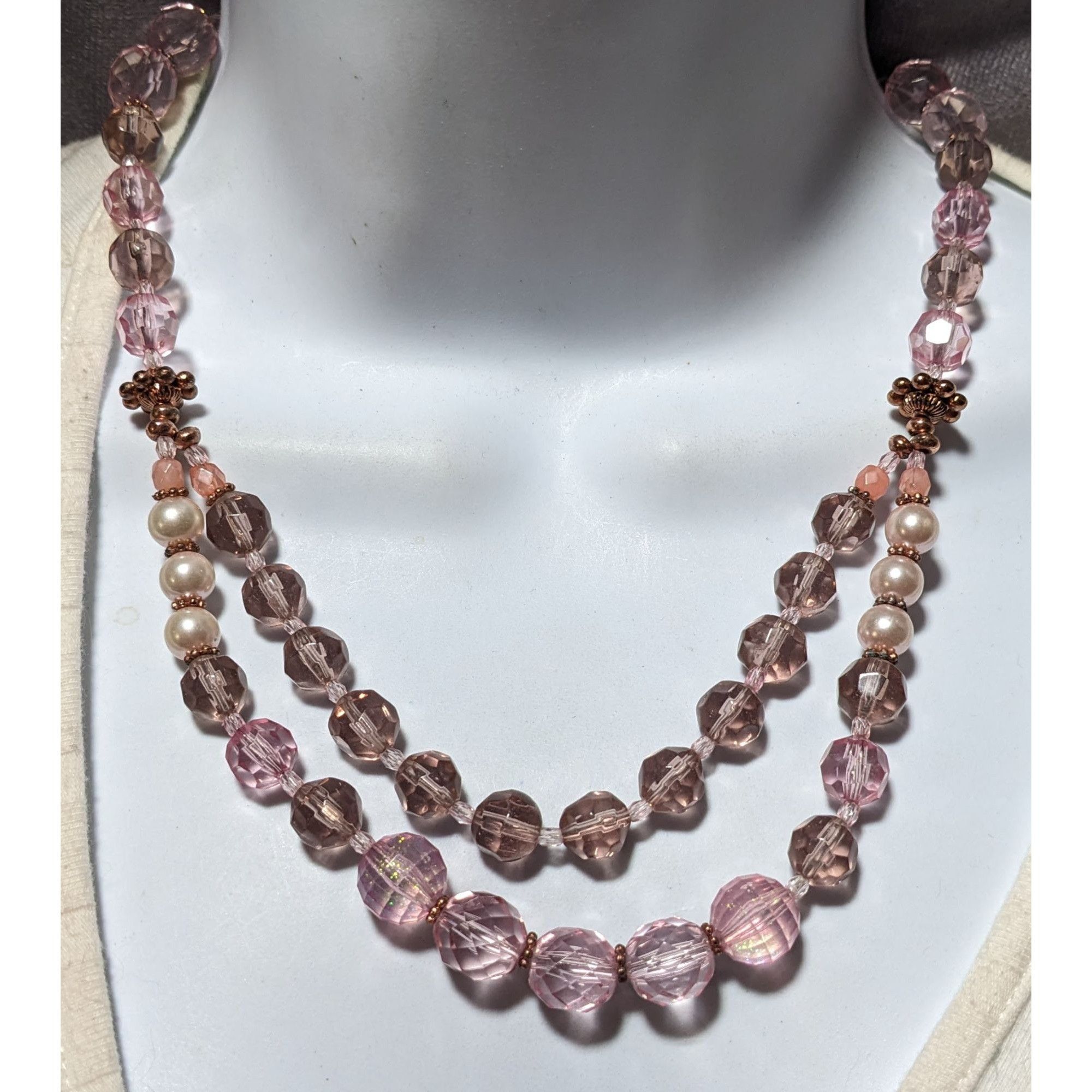 Other Pink Coquette Glitter Beaded Pearl Necklace Size ONE SIZE - 5 Thumbnail