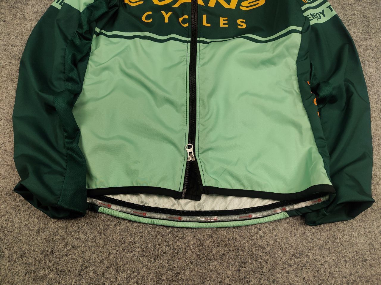 Other louis garneau sports evans cycling Long Sleeve Jersey Size US S / EU 44-46 / 1 - 10 Thumbnail