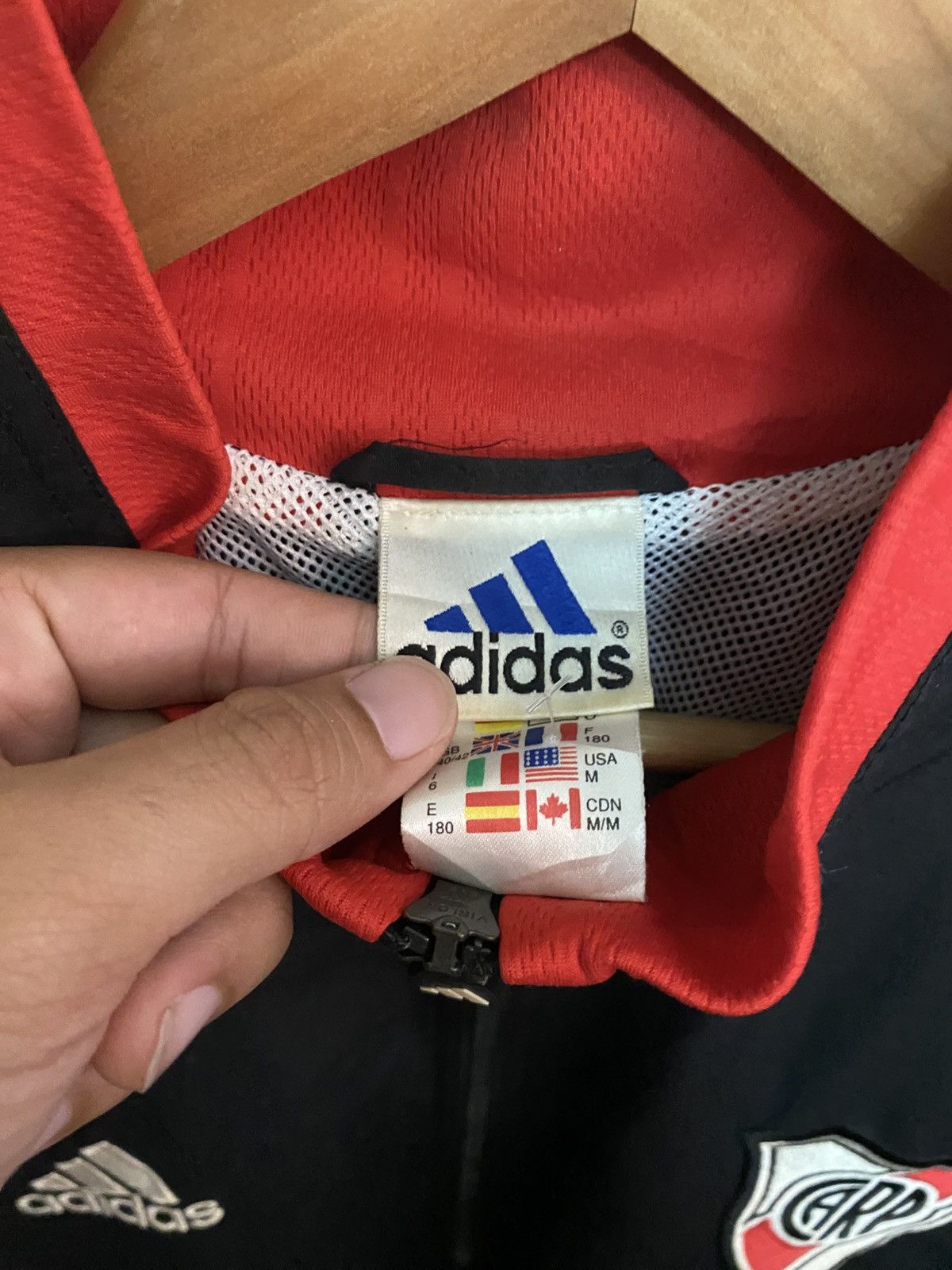 Adidas Adidas river plate soccer team jacket vintage Size US M / EU 48-50 / 2 - 2 Thumbnail