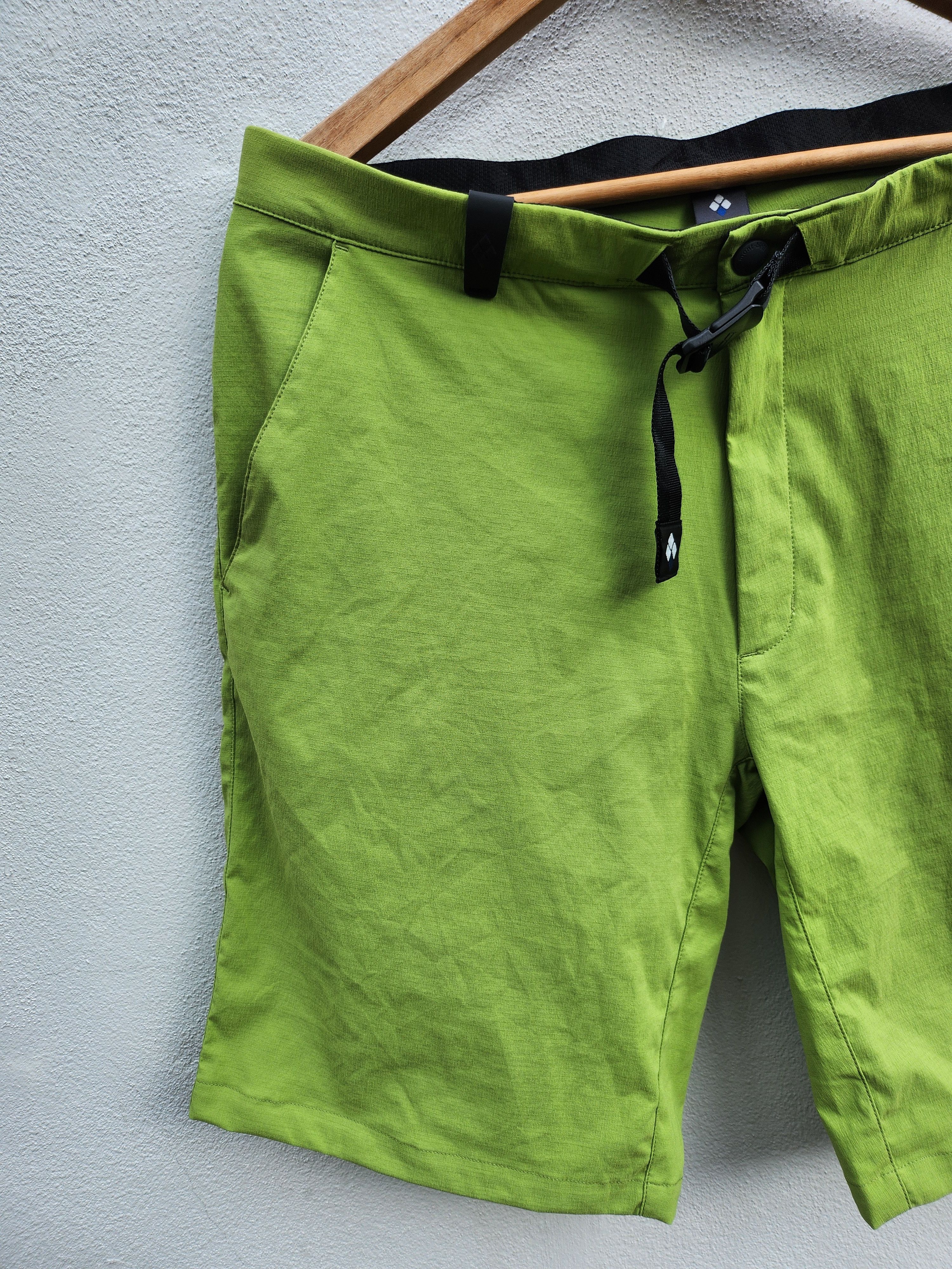 Japanese Brand × Montbell 💥Montbell Neon Green Sports Shorts Size US 34 / EU 50 - 3 Thumbnail