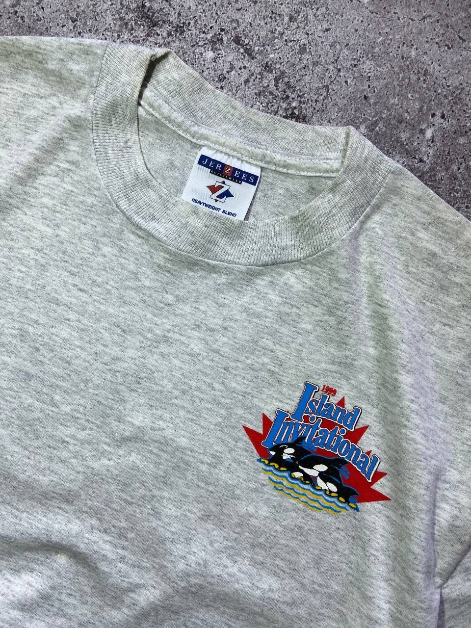 Jerzees × Vintage Vintage 1999 Island Invitational T-shirt Made in USA Size US M / EU 48-50 / 2 - 3 Thumbnail