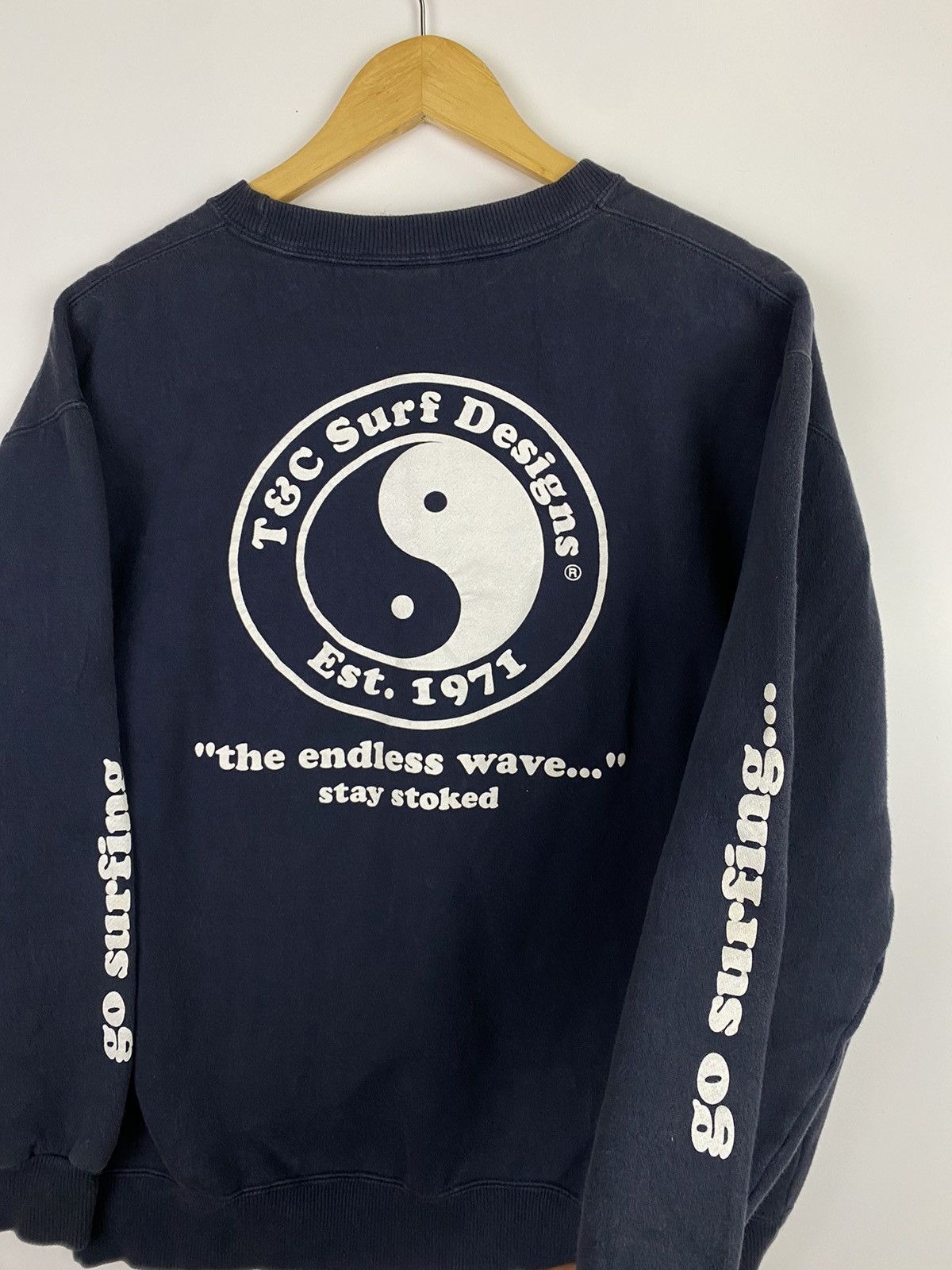 Vintage Vintage T&C Surf Yin Yang Sweatshirt Size US L / EU 52-54 / 3 - 2 Thumbnail
