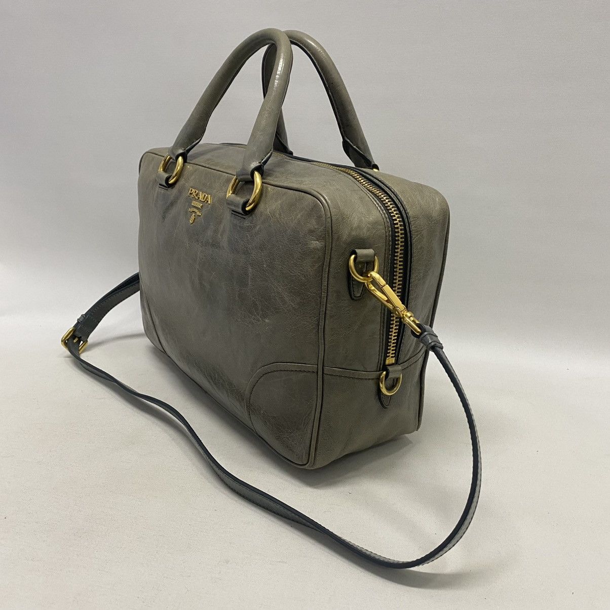 Prada ‼️LASTDROP‼️ PRADA GREY VITELLO SHINE BOULETTO BAG 2 WAY Size ONE SIZE - 3 Thumbnail