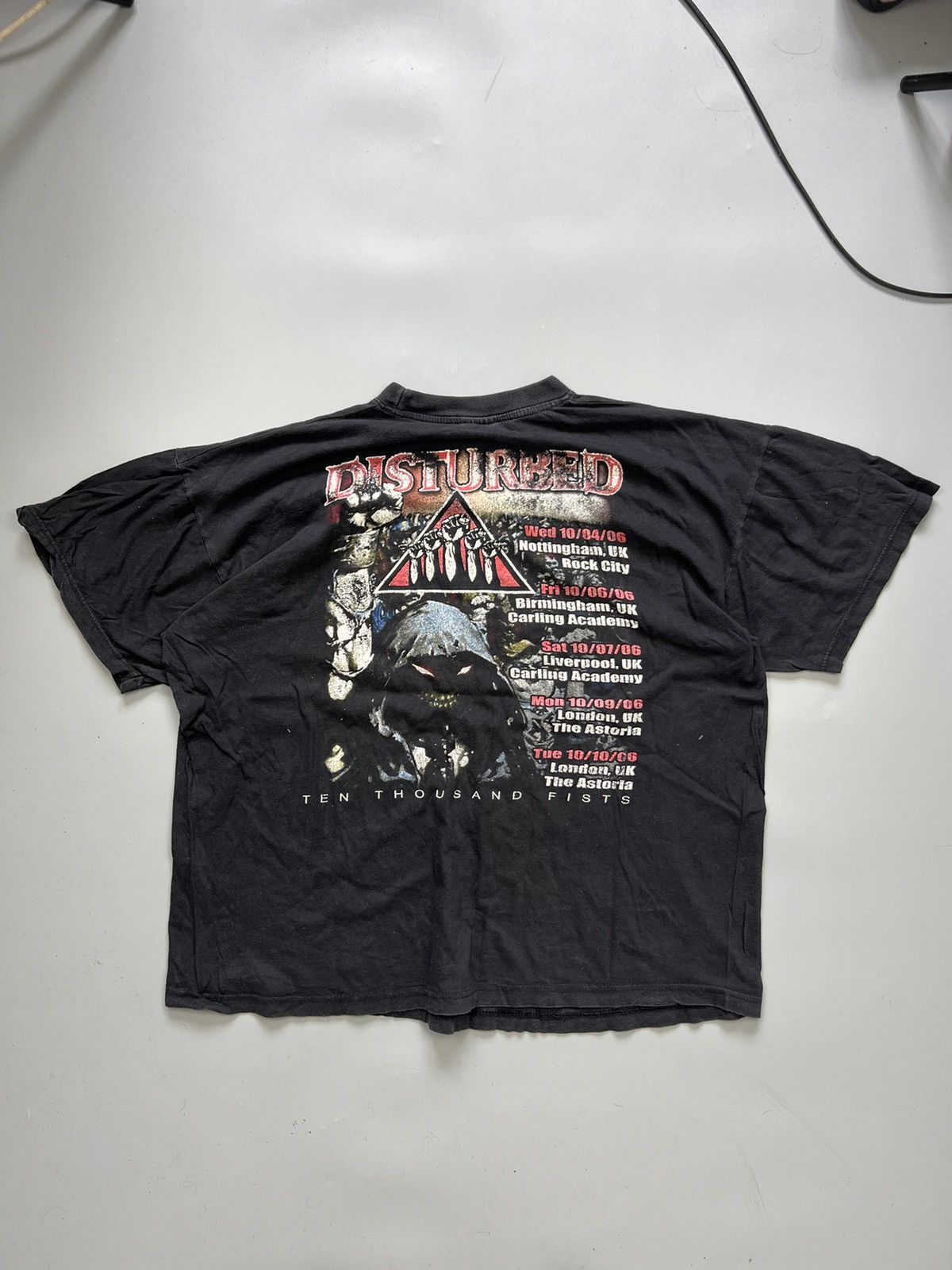 Band Tees × Vintage 2006 disturbed ttf tour tshirt rock metal tee Size US XL / EU 56 / 4 - 4 Thumbnail