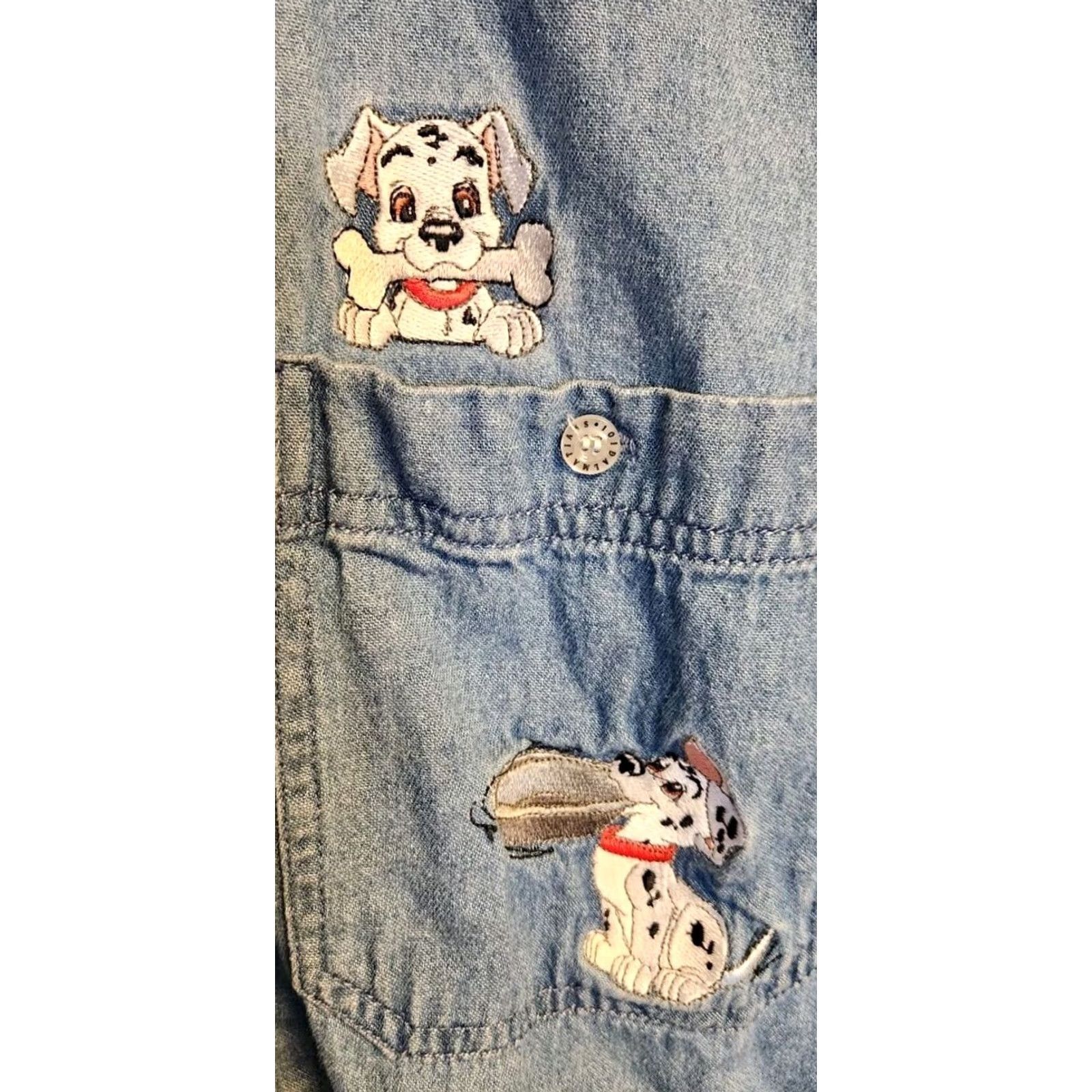 Disney Disney 101 Dalmatians Denim Shirt Women's M Medium Long Sleeve Vintage Button-Up Shirt Size M / US 6-8 / IT 42-44 - 4 Thumbnail