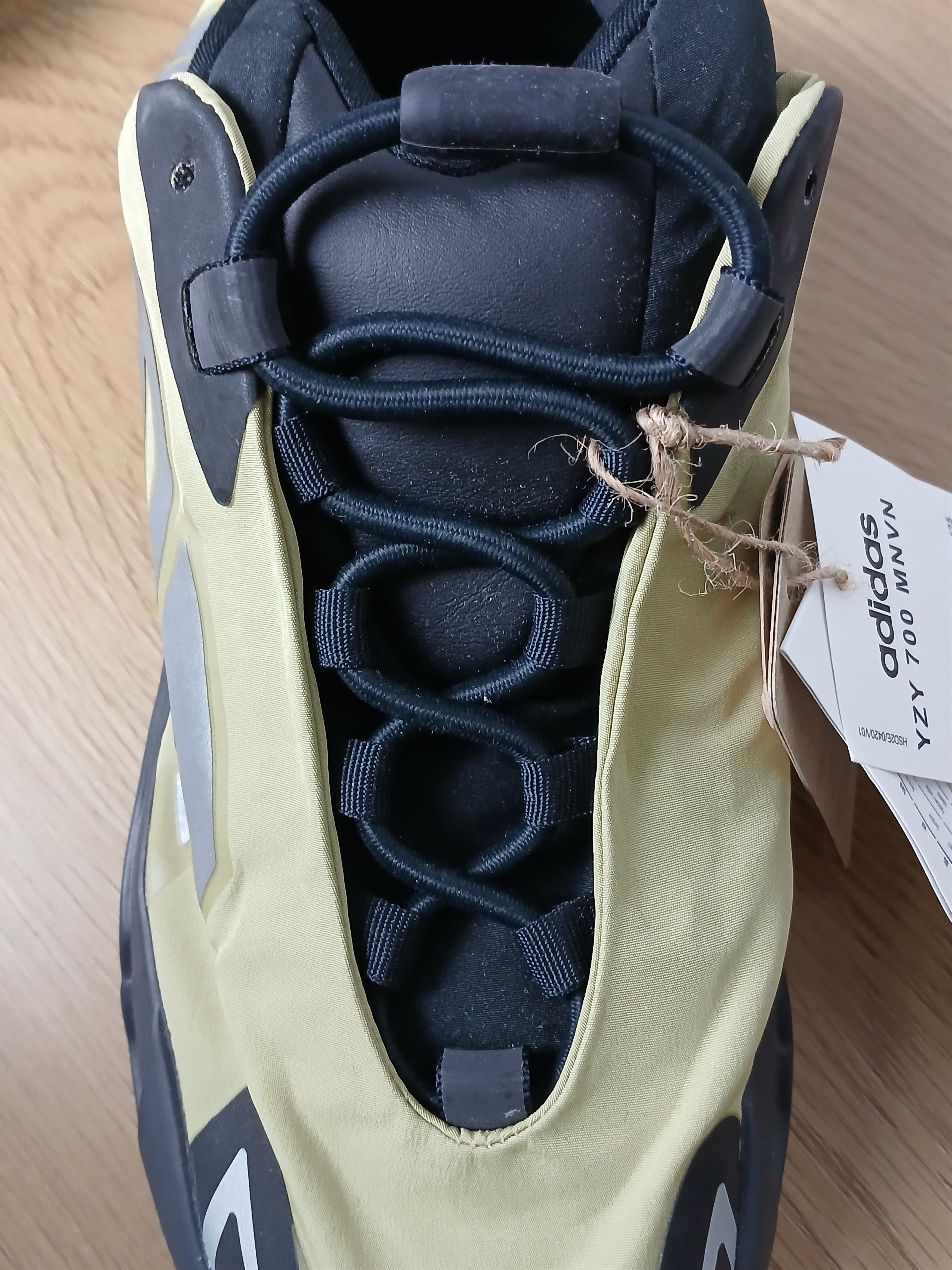 Adidas × Kanye West × Yeezy Adidas Yeezy Boost 700 MNVN Resin Sneakers Size US 9.5 / EU 42-43 - 8 Thumbnail