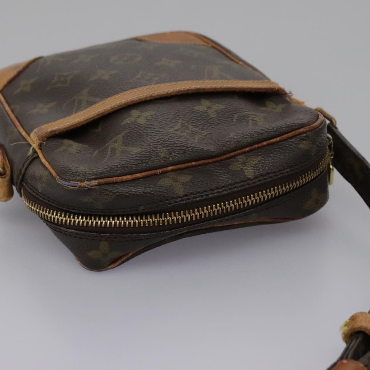 Louis Vuitton LOUIS VUITTON Monogram Danube Shoulder Bag M45266 Size ONE SIZE - 8 Thumbnail
