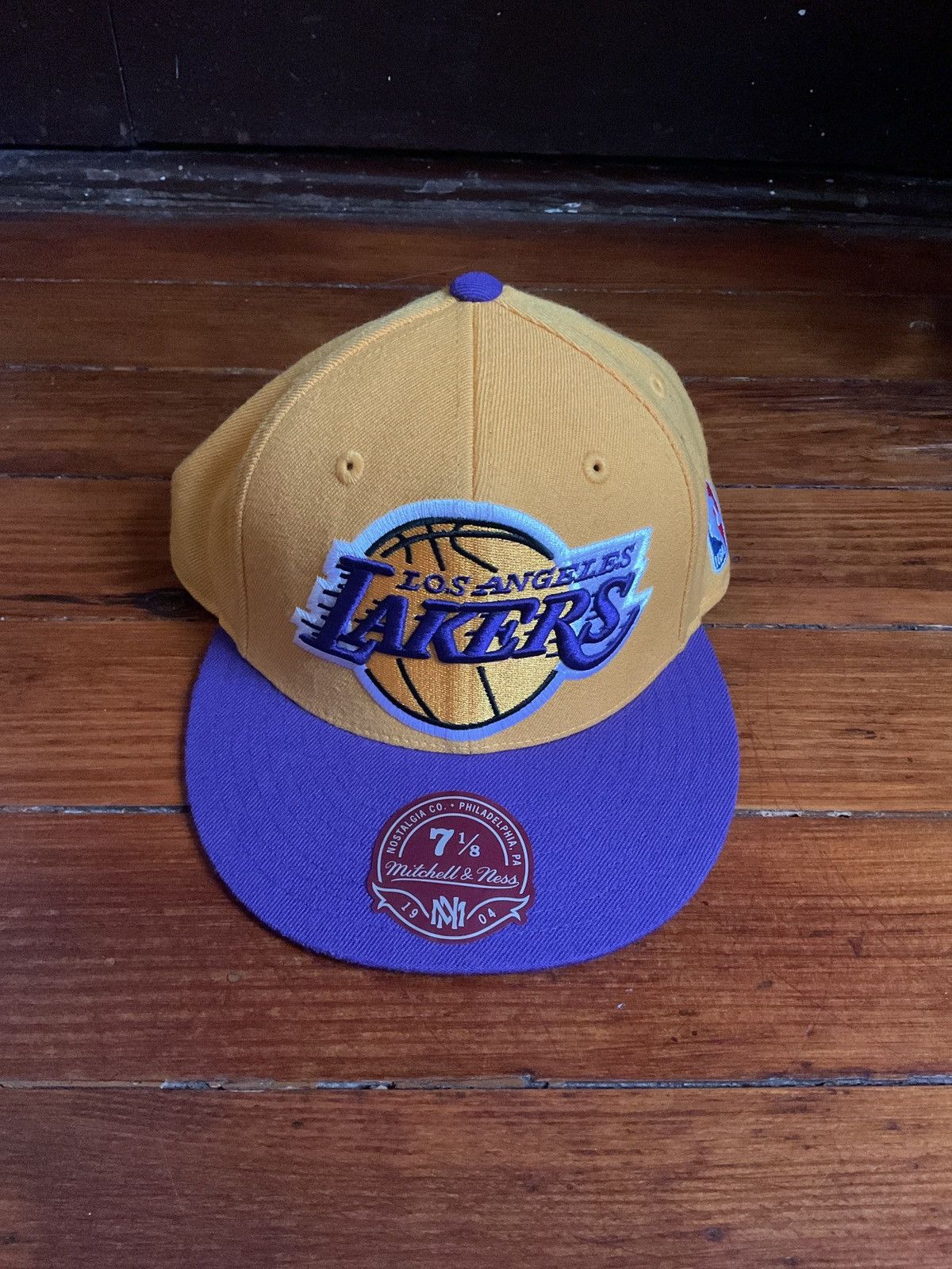 Mitchell & Ness Los Angeles Lakers cap mitchell and ness 7 1/8 Size ONE SIZE - 1 Thumbnail