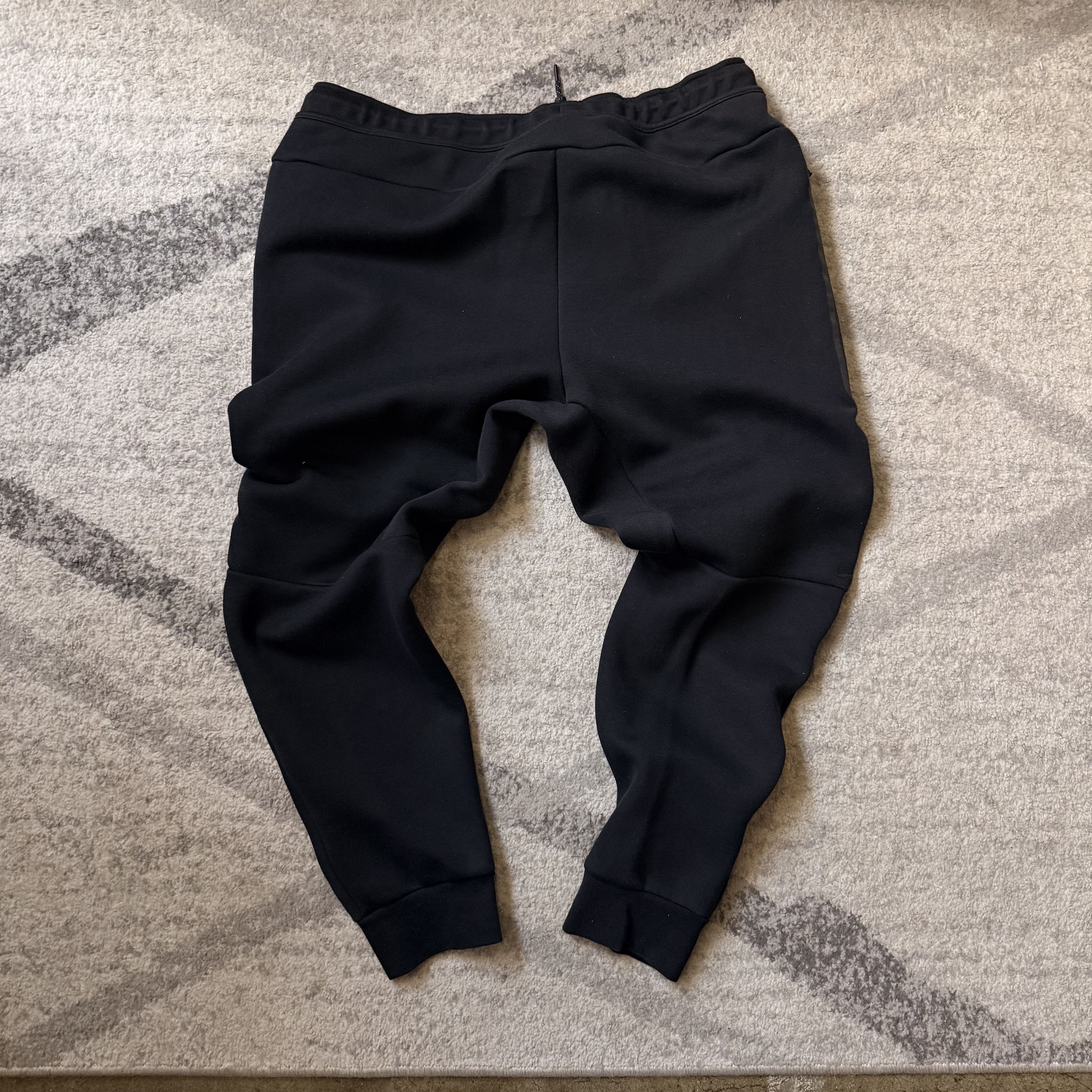 Nike Nike Tech Joggers Size US 40 / EU 56 - 2 Thumbnail