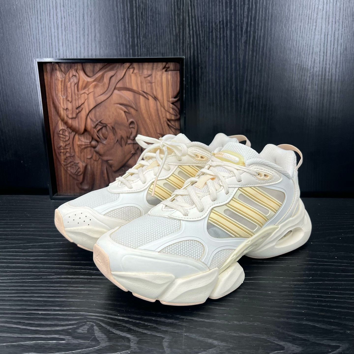 Adidas Adidas Yellow Lowtop Sneakers 38 Men Size US 6 / EU 39 - 1 Thumbnail