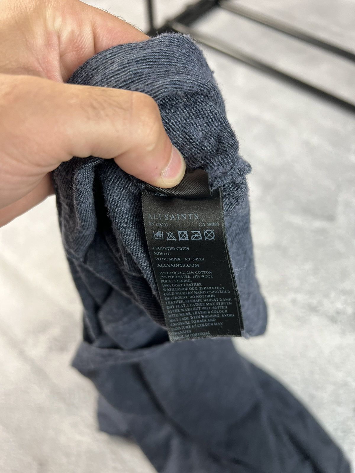 20471120 All saints Leonsted crew Size US L / EU 52-54 / 3 - 9 Thumbnail