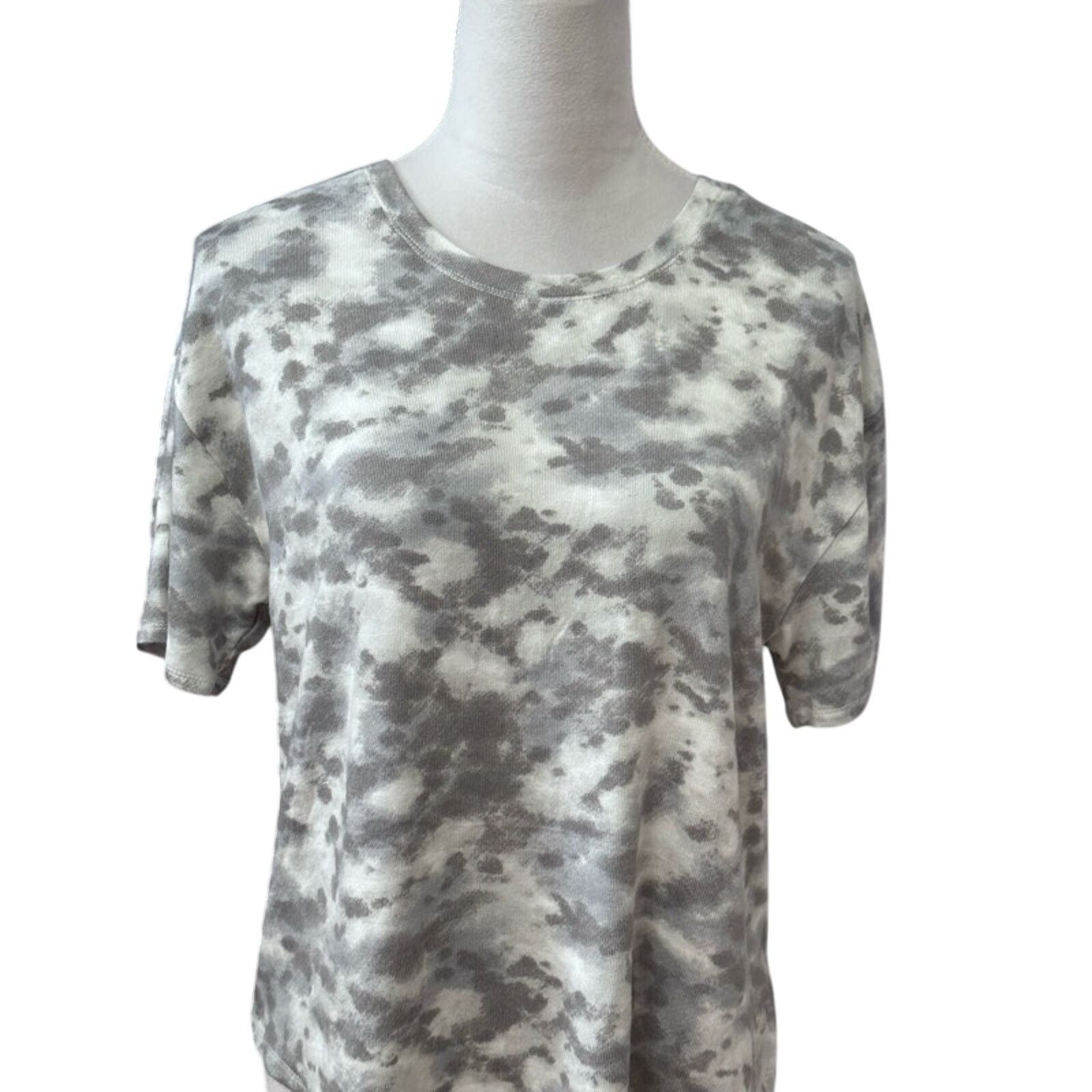 Other Jaclyn Intimate Sleepwear Short Sleeves Crew Neck Gray L NWT Size ONE SIZE - 2 Thumbnail