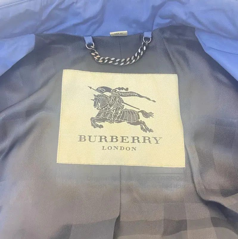 Burberry Burberry Women's Blue Polyester Spring Trench Coat. Size S / US 4 / IT 40 - 6 Thumbnail