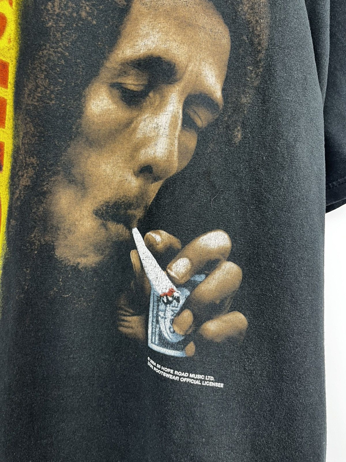 Band Tees Bob Marley Burnin 2004 Vintage Black T Shirt Men By Zion Size US XL / EU 56 / 4 - 2 Thumbnail