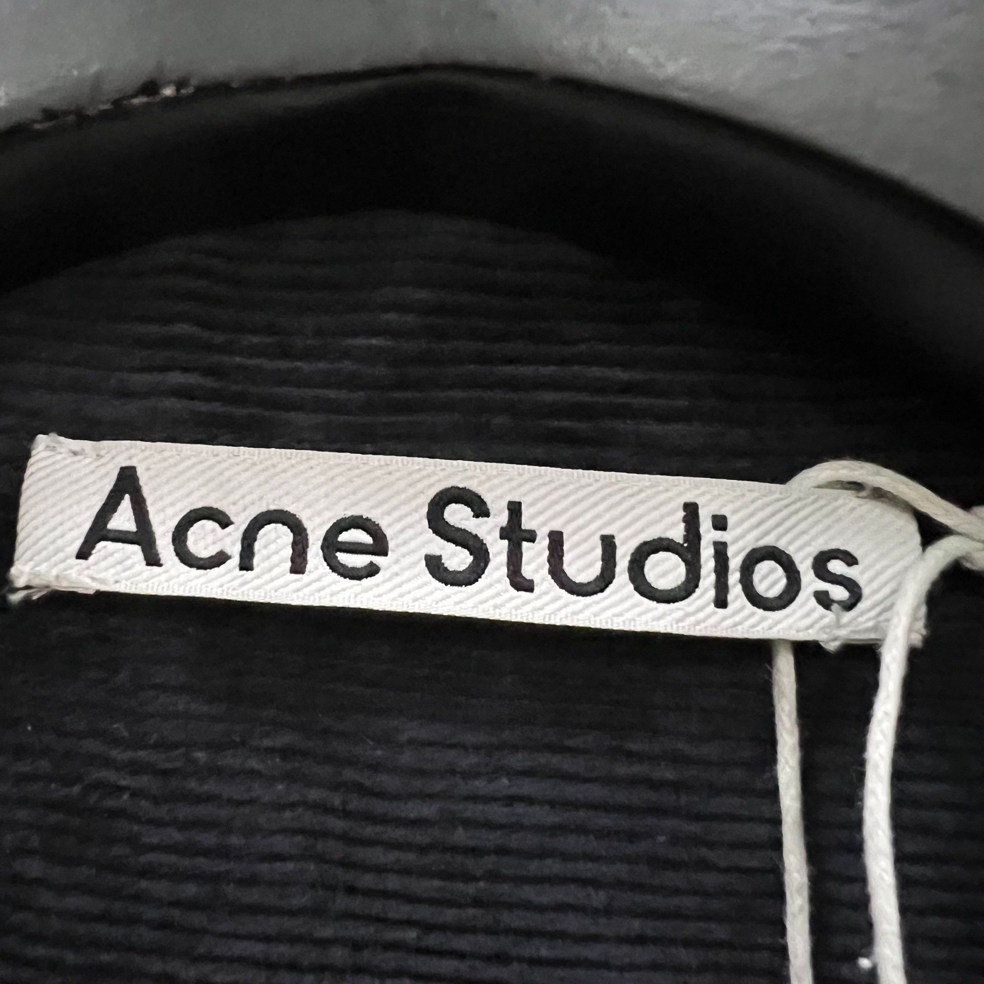 Acne Studios Acne Studios Corduroy Shirt Jacket Size US S / EU 44-46 / 1 - 3 Thumbnail