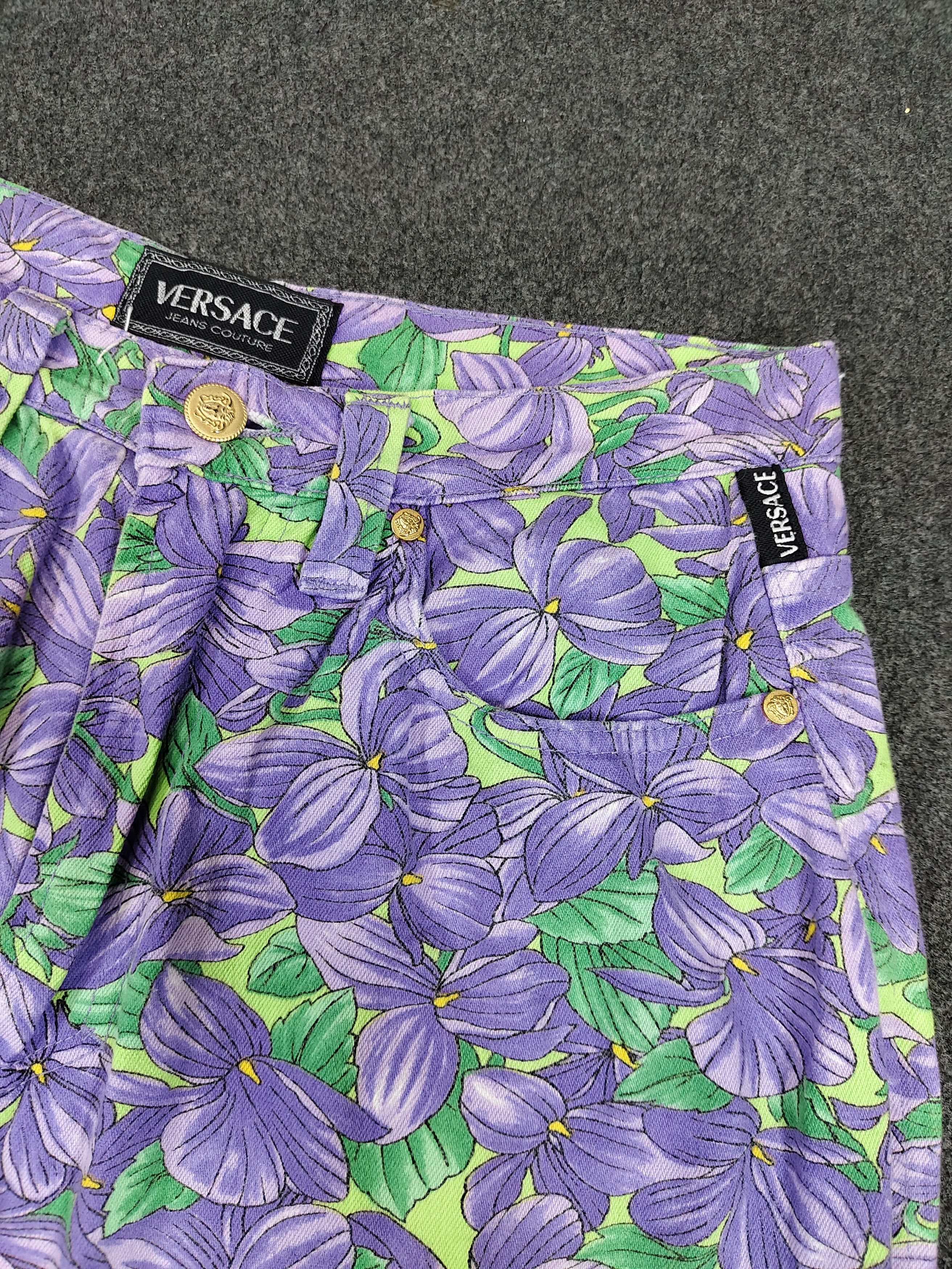 Versace Jeans Couture 90s Versace JC- Archive AOP Florals Print Classic Cut Jeans Size 30" / US 8 / IT 44 - 3 Thumbnail