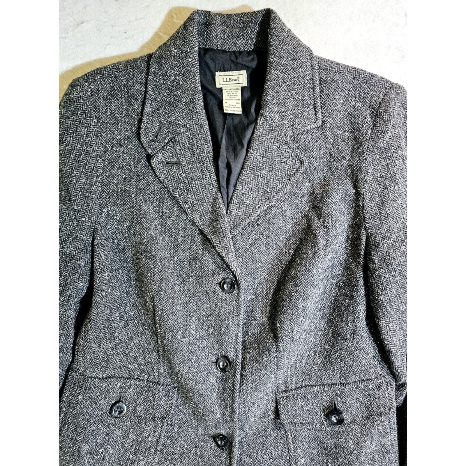 Vintage VINTAGE L.L. Bean Blazer Women’s Wool Blend 3-Button Gray Regular M Short Sleeve Long Sleeve Coat/Blazer Style 90s Century? Size M / US 6-8 / IT 42-44 - 2 Thumbnail