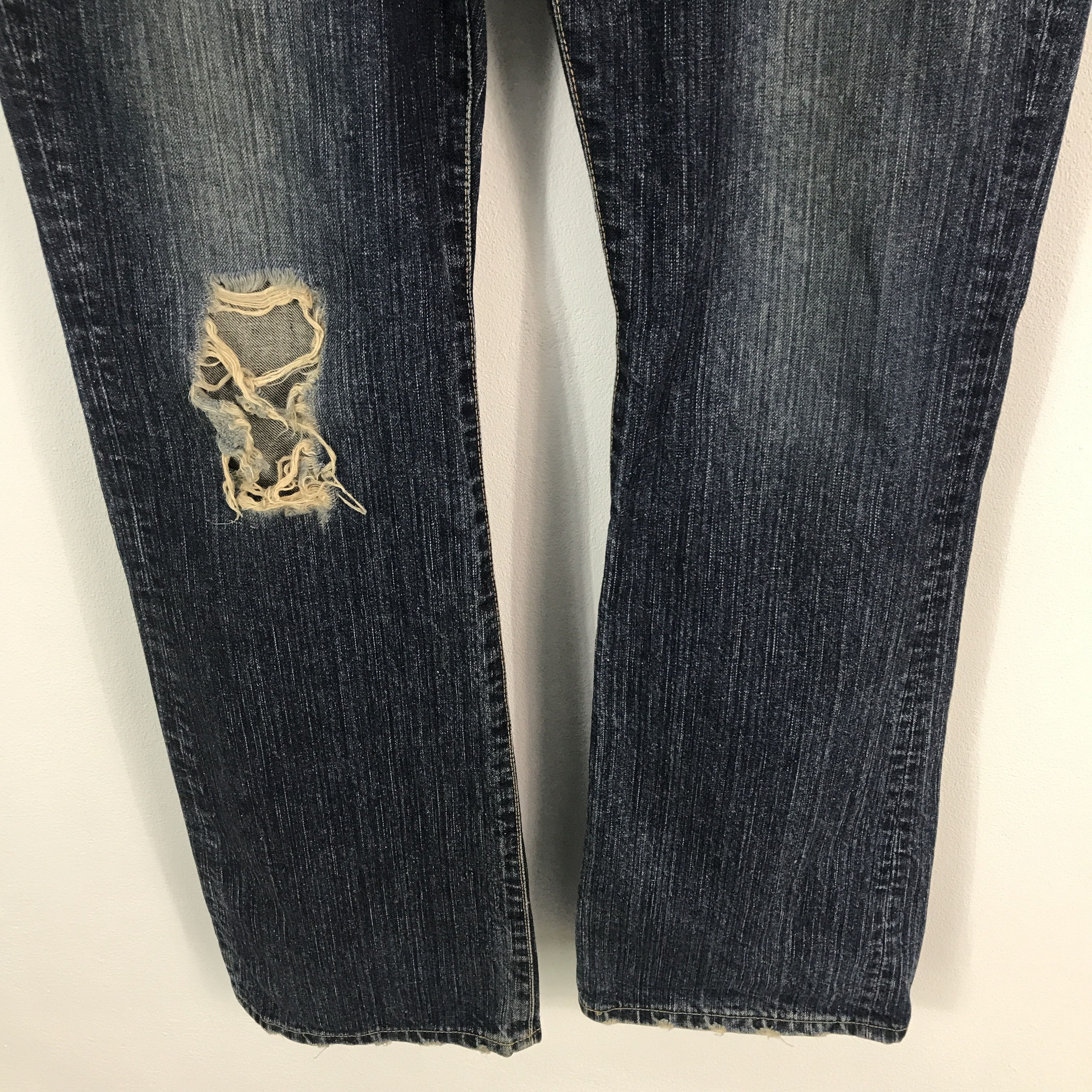 Edwin × Japanese Brand Flared Edwin distressed denim bootcut denim pants Size US 34 / EU 50 - 3 Thumbnail
