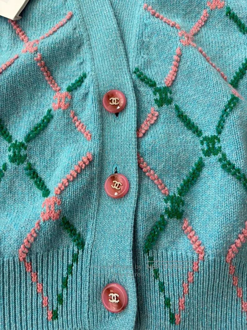 Chanel Chanel Blue retro diamond knitted vest Size XS / US 0-2 / IT 36-38 - 3 Thumbnail