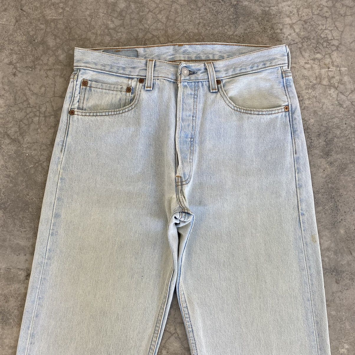 Levi's Vintage 90’s Levis 501 Light Blue Jeans Size US 31 - 4 Thumbnail