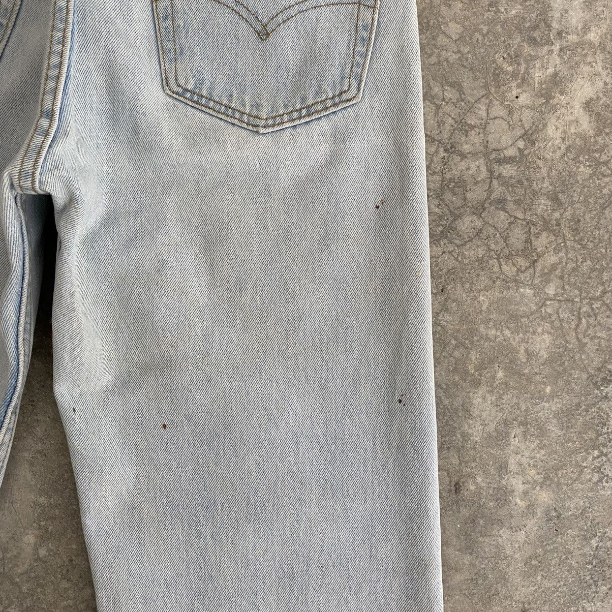 Levi's Size 31x32 Vintage 1995 Levis 501 Light Blue Denim Jeans Size US 31 - 14 Thumbnail